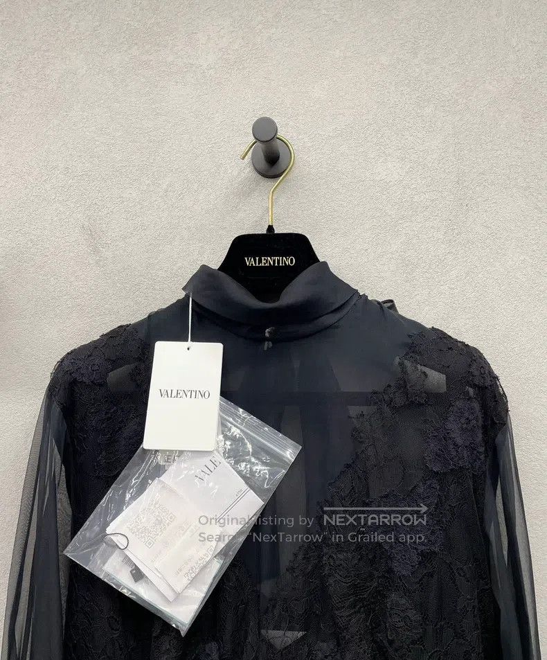 Valentino Valentino Black dress Size S / US 4 / IT 40 - 3 Thumbnail