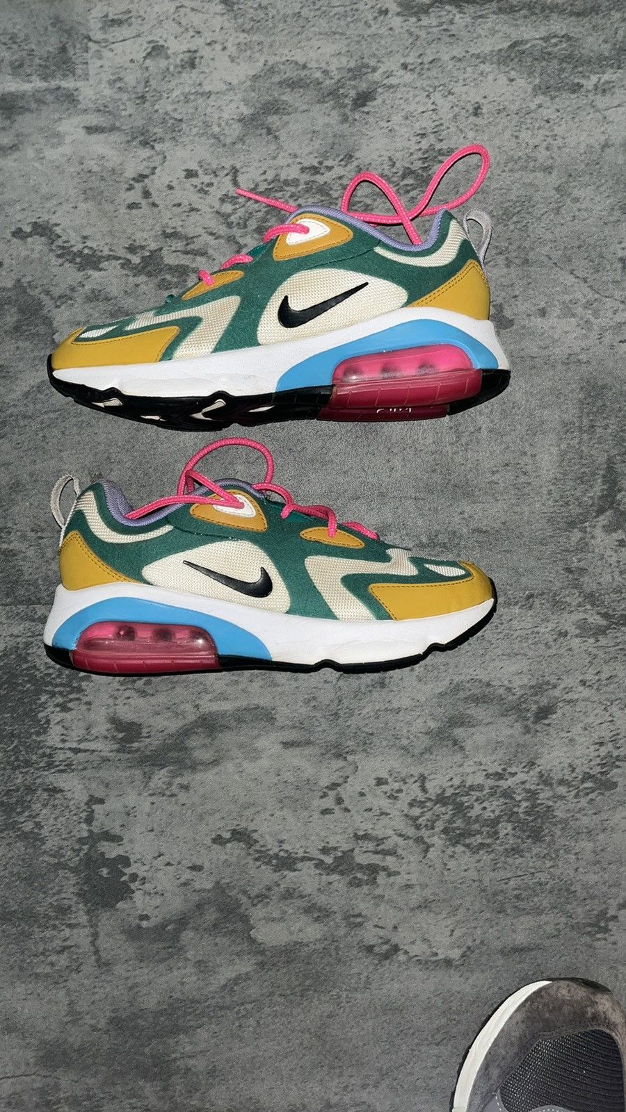 Nike Nike WMNS Air Max 200 “Mystic Green” ] – Brand New (No Box) Size US 7 / IT 37 - 1 Thumbnail