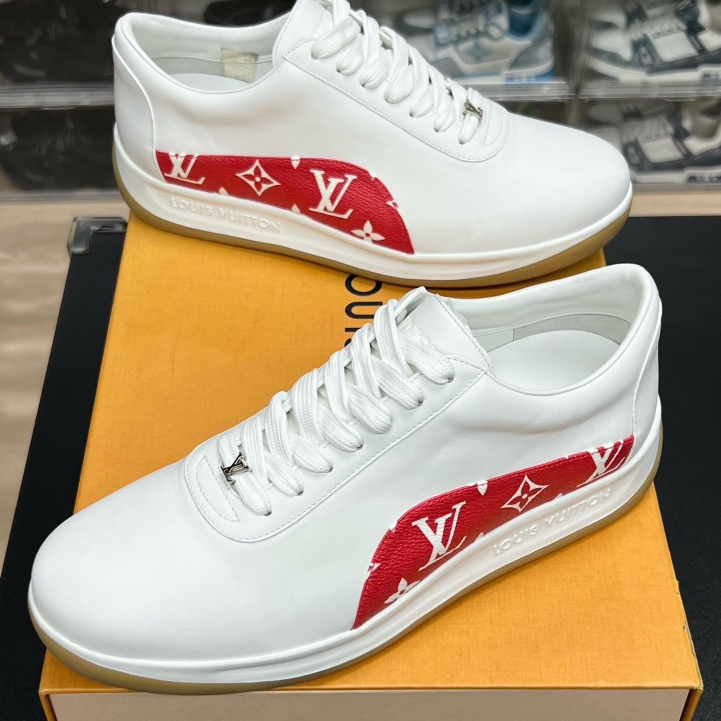 Louis Vuitton Louis Vuitton Shoes Low Top High Top Size US 10 / EU 43 - 1 Thumbnail