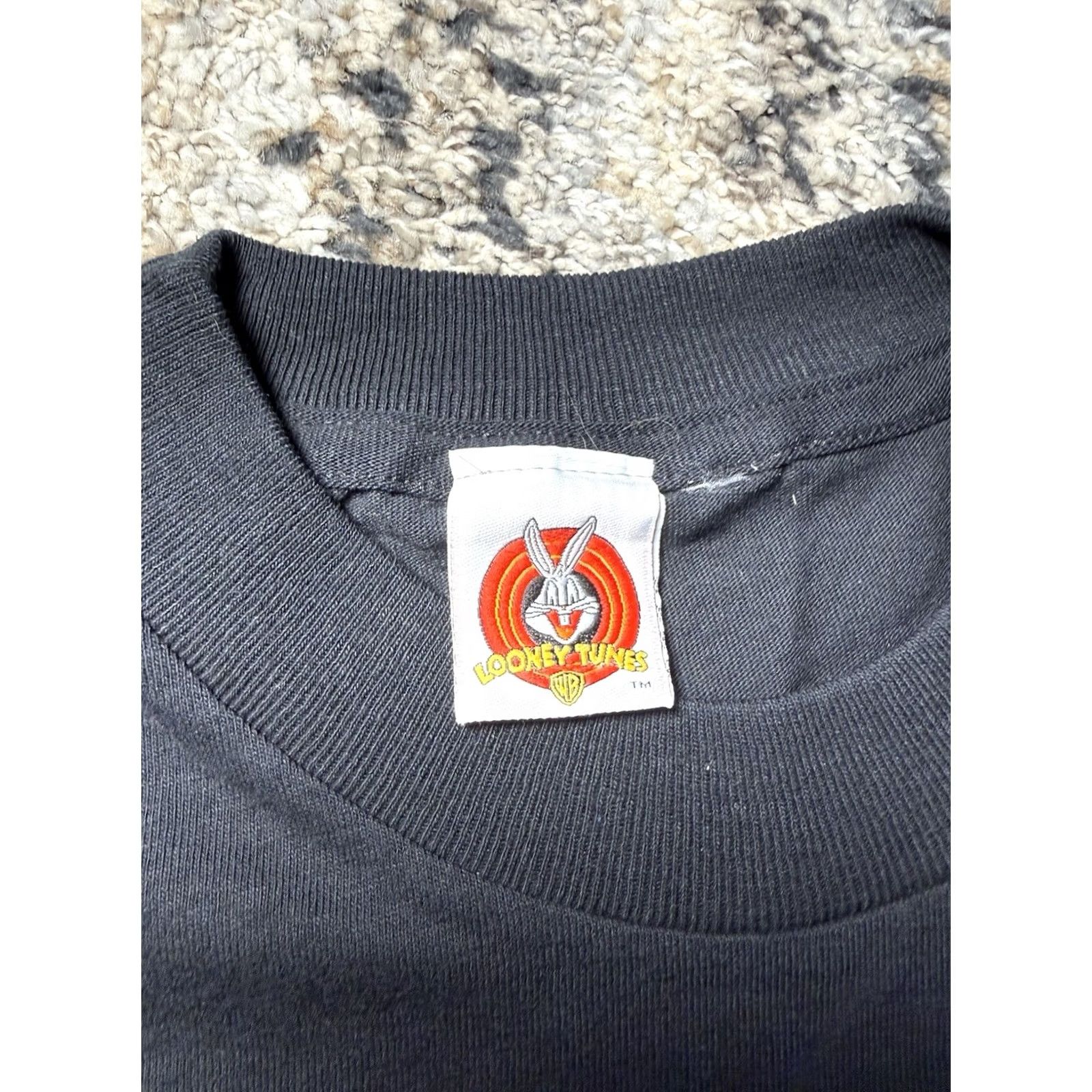 Vintage VINTAGE Looney Tunes Taz Tasmanian Devil Tee Shirt Jerry Leigh Mens XL Shirt Black 90s Cartoon Graphic Print Crew Neck Short Sleeve Cotton Canvas Size US XL / EU 56 / 4 - 3 Thumbnail