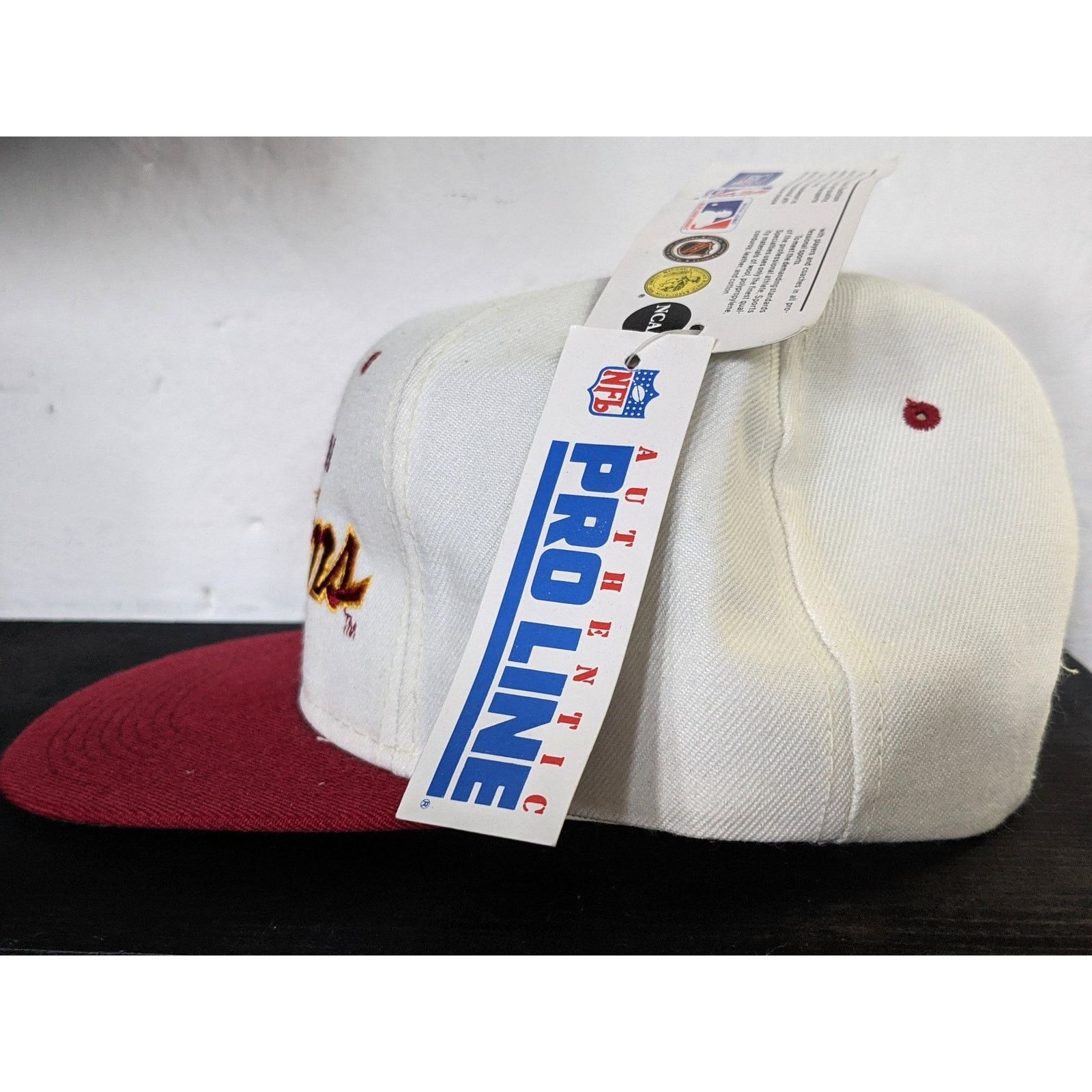 NFL NEW Washington Redskins 90s SCRIPT Wool snapback NFL Pro vtg Size ONE SIZE - 2 Thumbnail