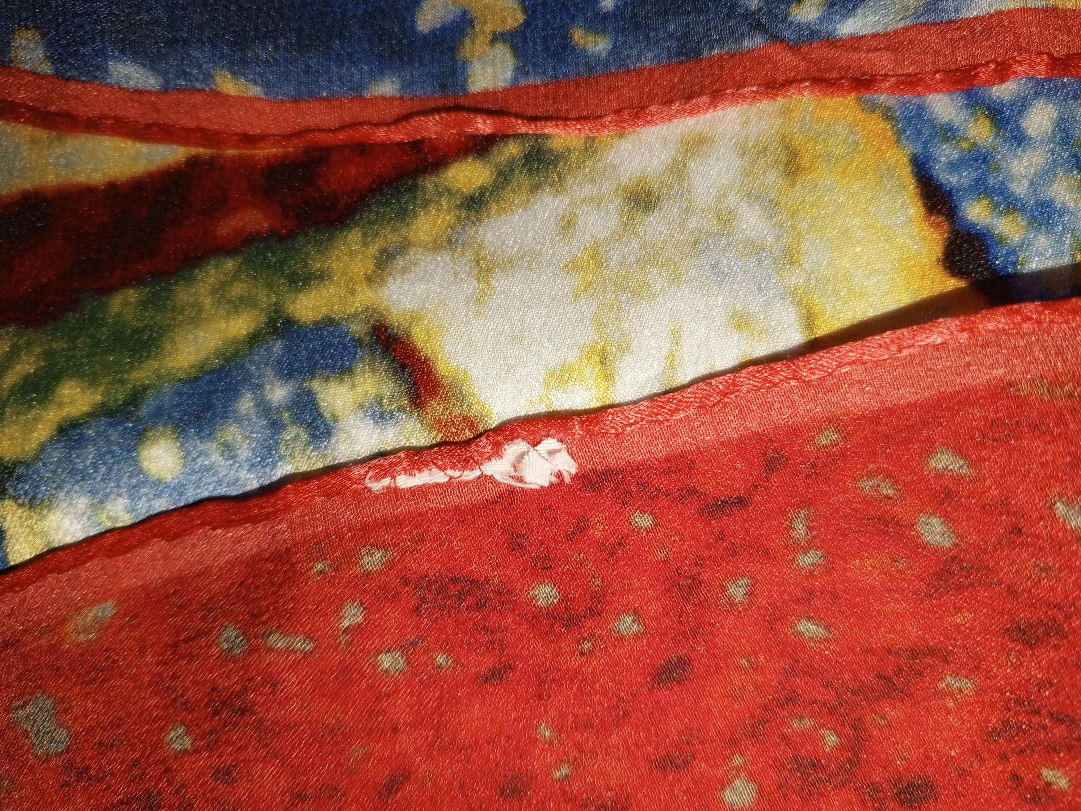 Vintage METROPOLITAN MUSEUM Souvenir Abstract Large Silk Scarf 34x34 Size ONE SIZE - 10 Thumbnail
