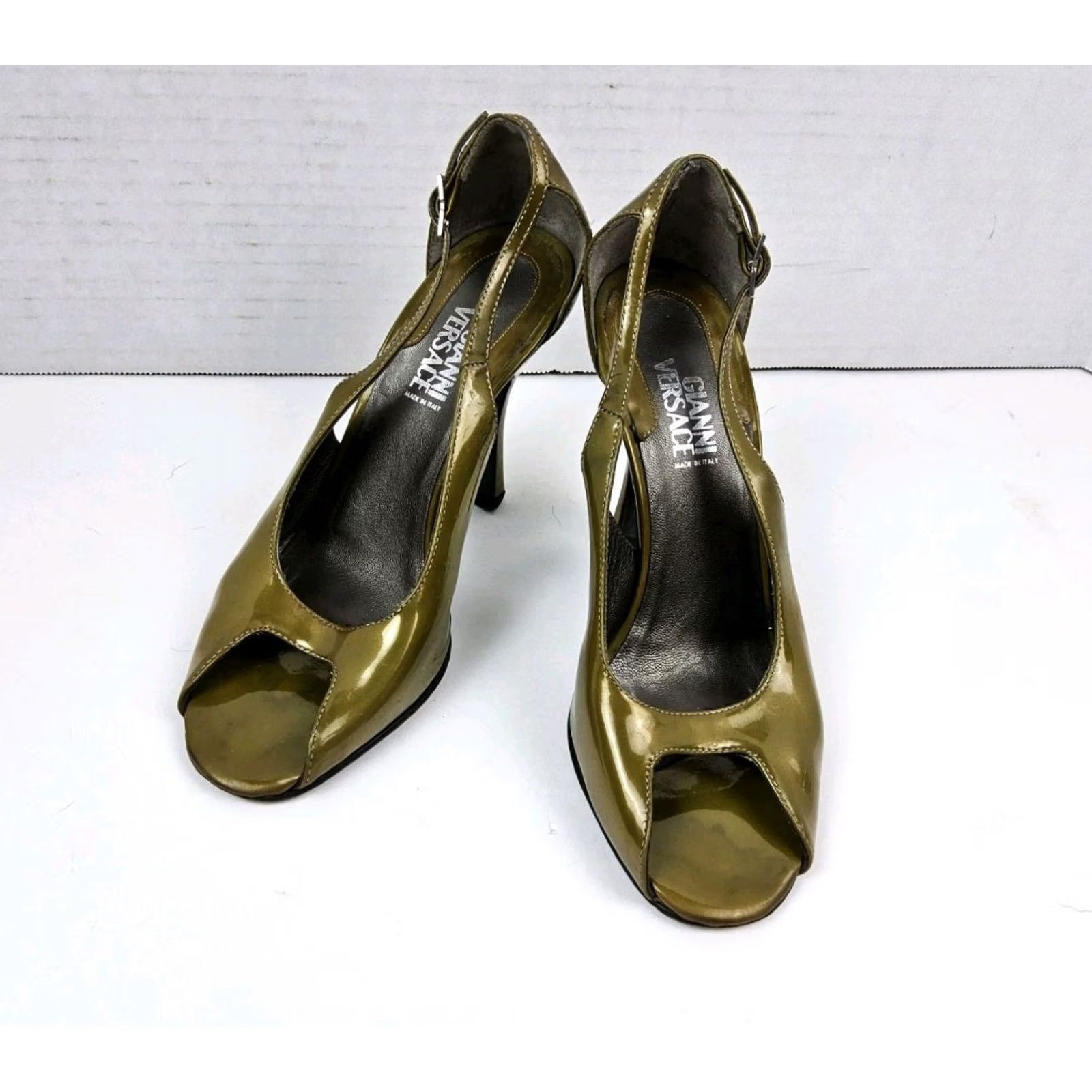Versace Versace Pump Women Shoe US 5.5 35.5 Patent Leather Open Toe Sandals Heels Darkish Gold Size US 6 / IT 36 - 2 Thumbnail