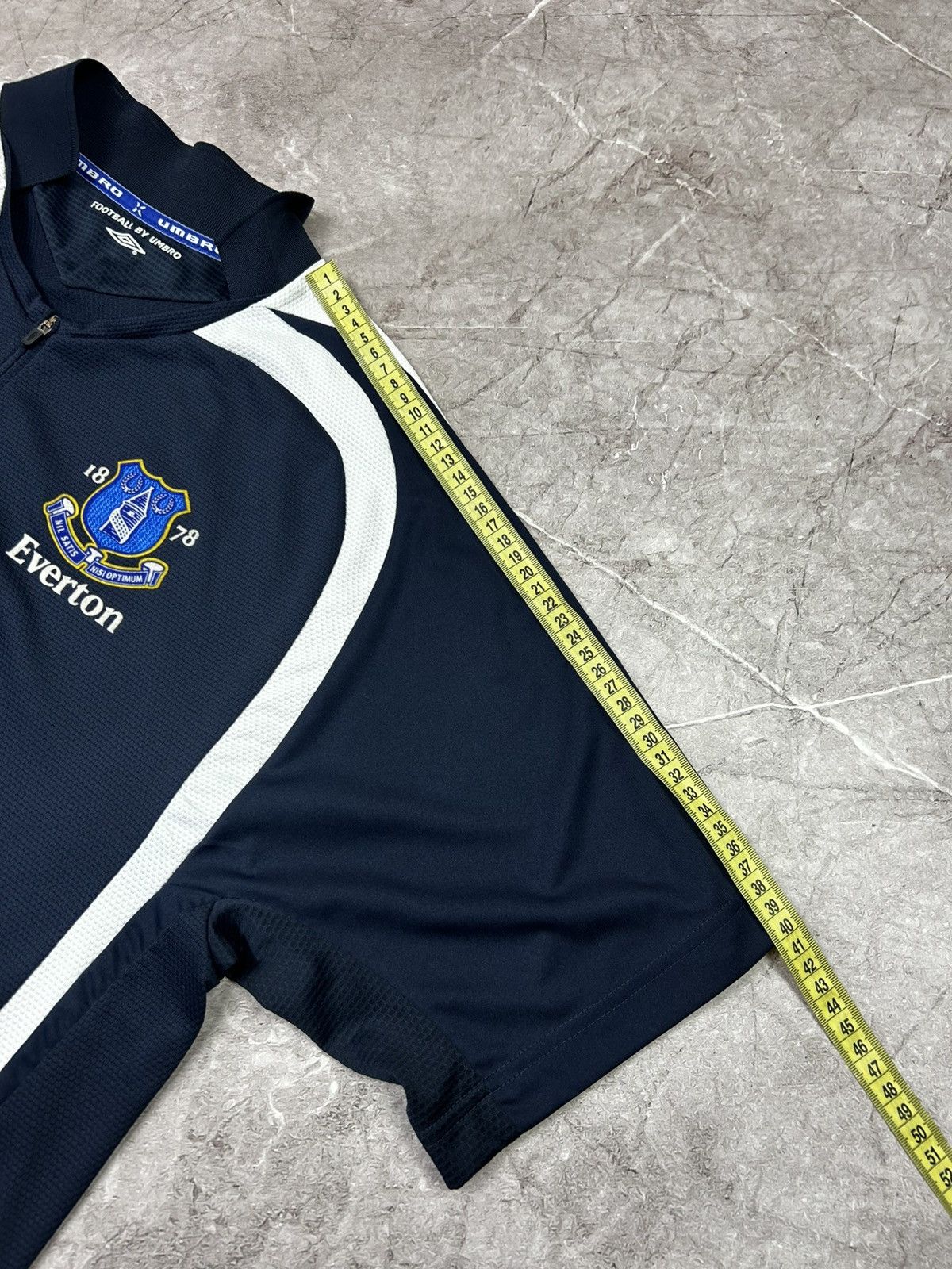 Umbro Umbro Everton Vintage jersey Y2k Size L Size US L / EU 52-54 / 3 - 11 Thumbnail