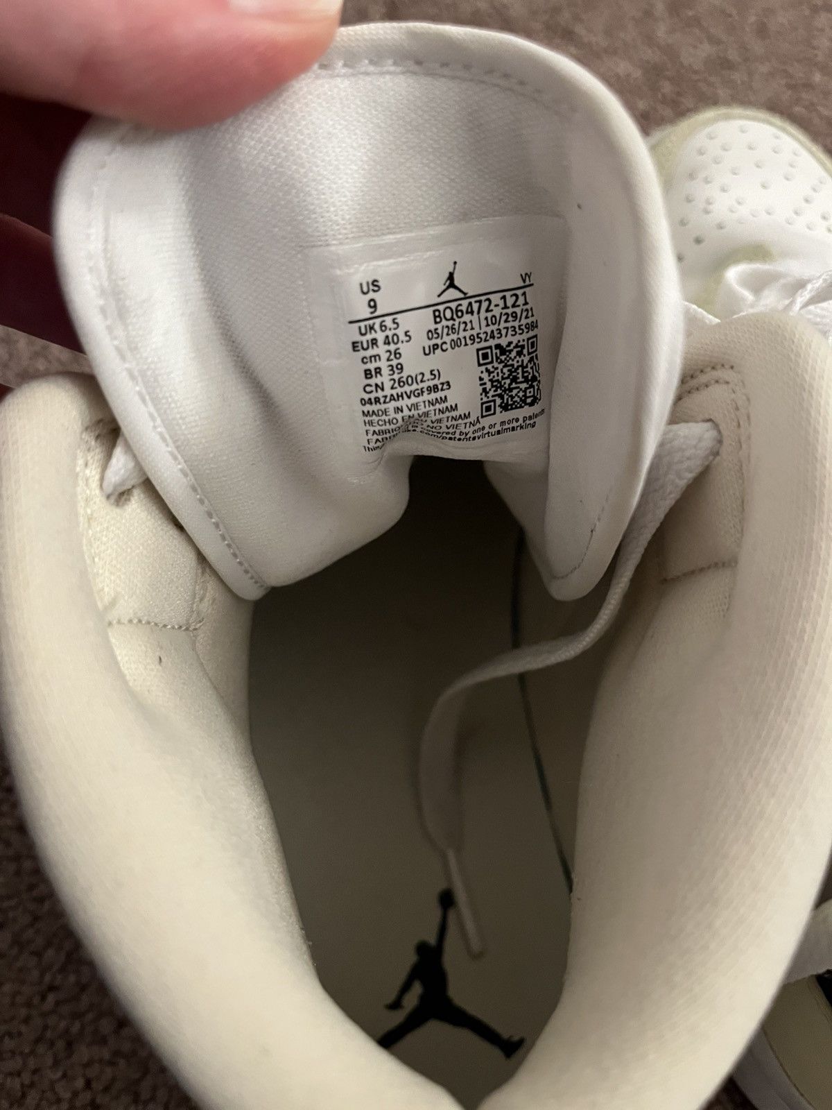 Nike Nike Air Jordan 1 Mids Size US 9 / IT 39 - 5 Thumbnail