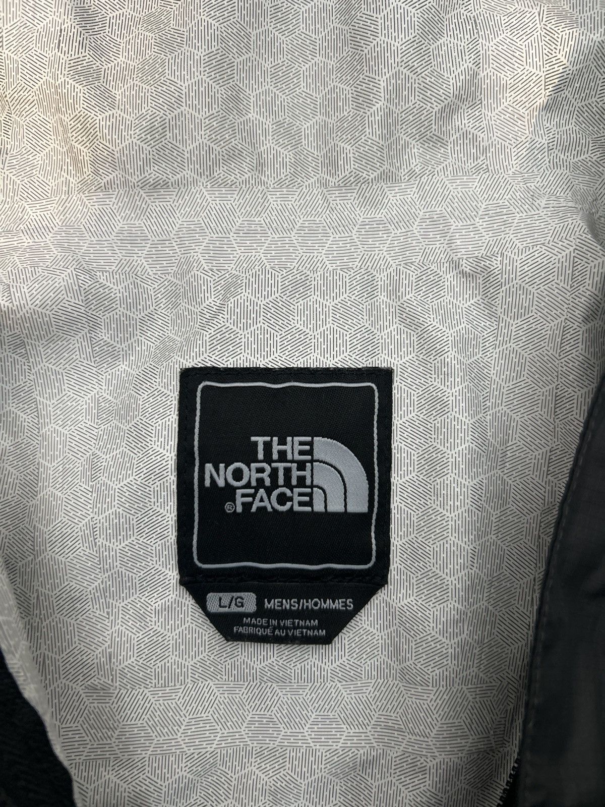 The North Face The North Face Men’s Black Hooded Windbreaker Jacket – Size US L / EU 52-54 / 3 - 5 Thumbnail