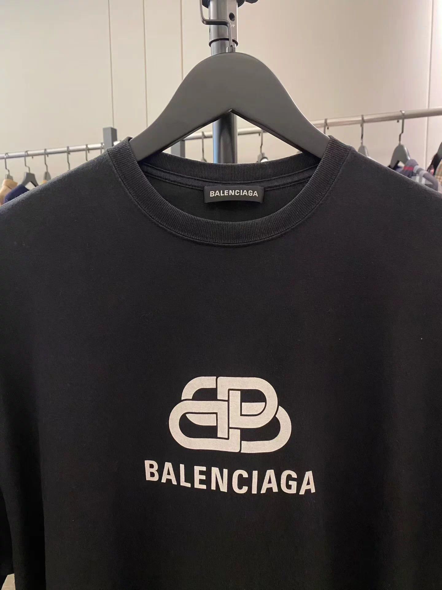 Balenciaga Balenciaga Padlock Black Short Sleeve Tee M Size US M / EU 48-50 / 2 - 3 Thumbnail