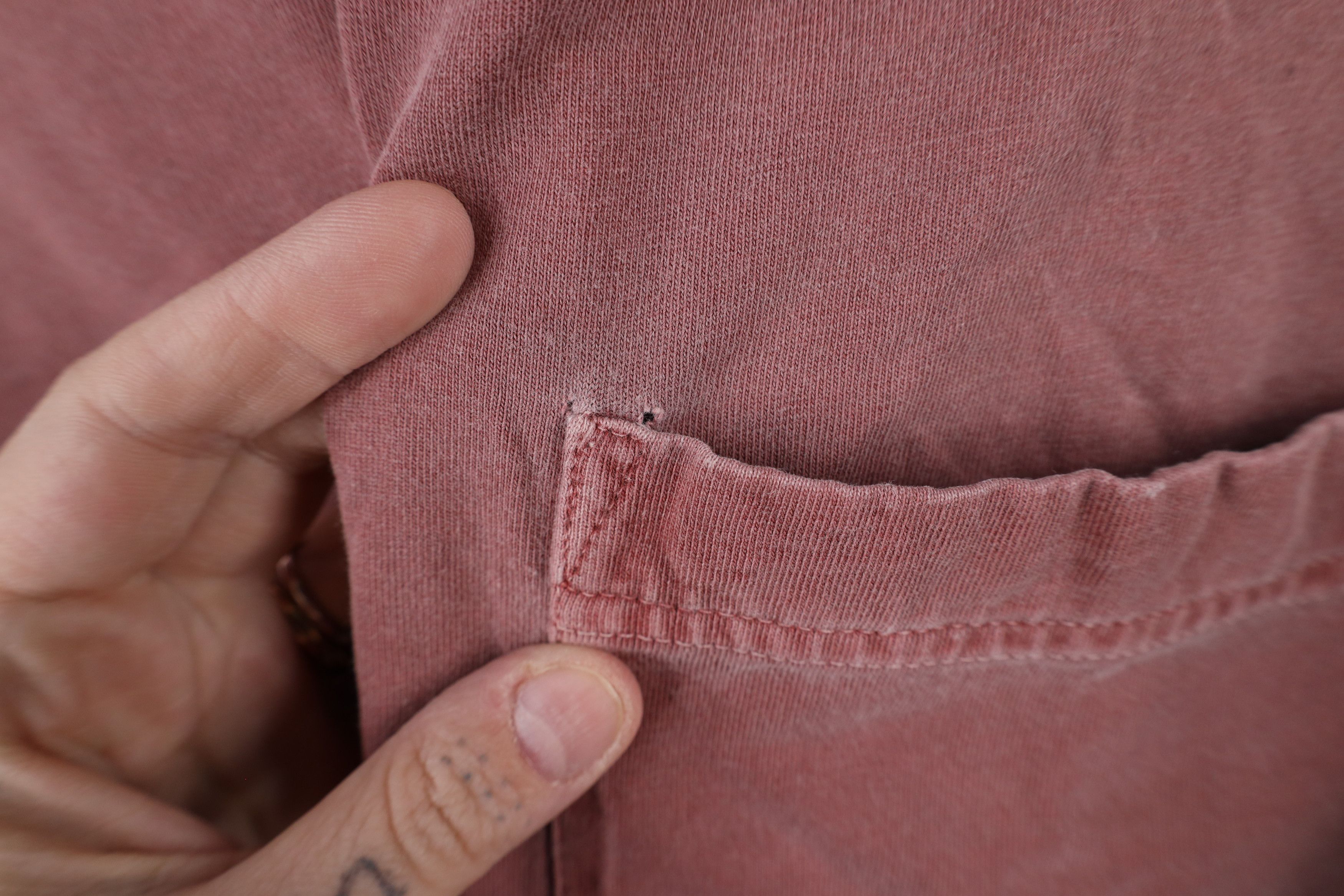 Cabelas × Vintage Vintage 90s Cabelas Faded Stonewash Pocket T-Shirt Cotton Size US M / EU 48-50 / 2 - 6 Thumbnail