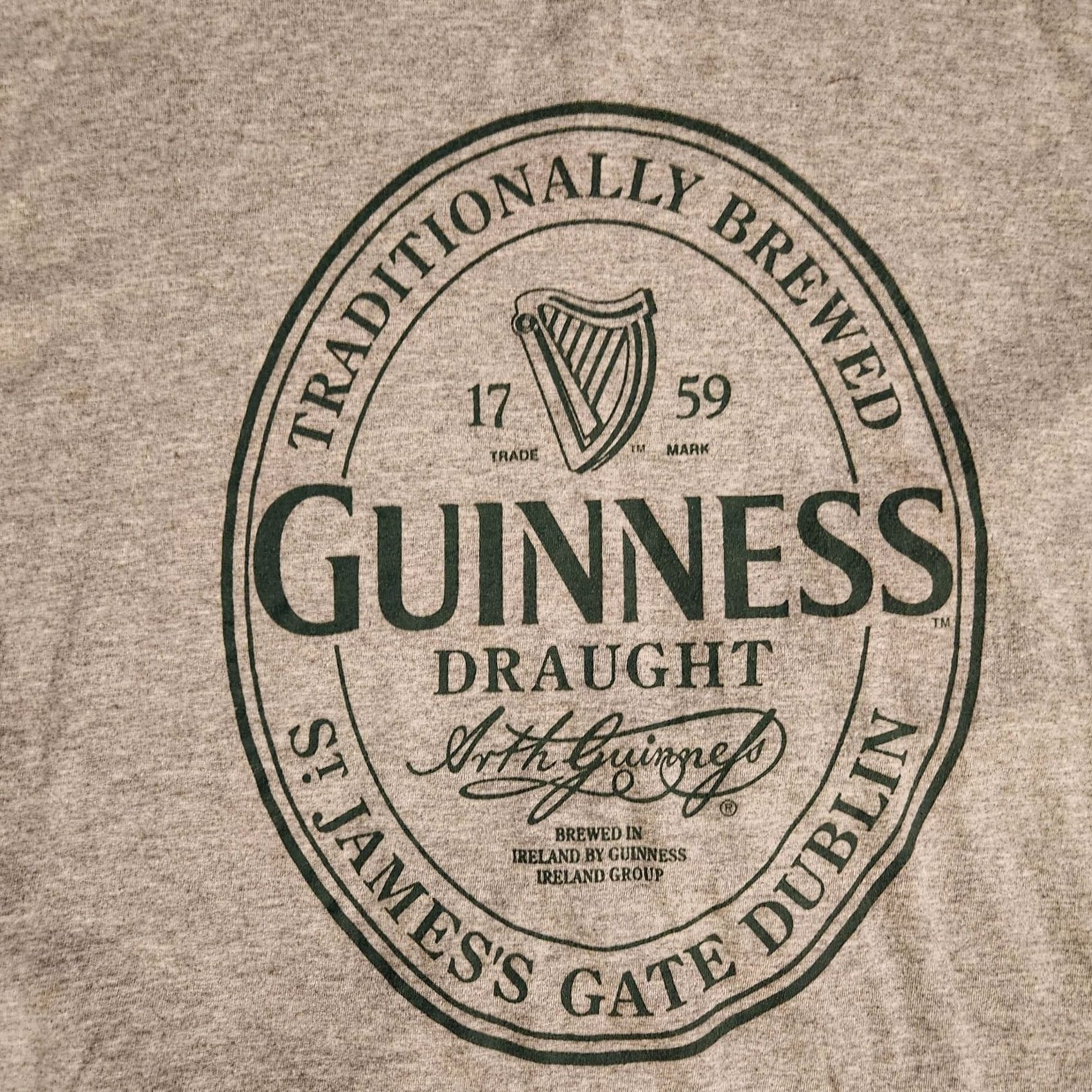 Vintage Guinness Draught Beer T Shirt Tee Mens XL Gray Short Sleeve Irish Ireland Brewer Men Shirt Size US XL / EU 56 / 4 - 2 Thumbnail