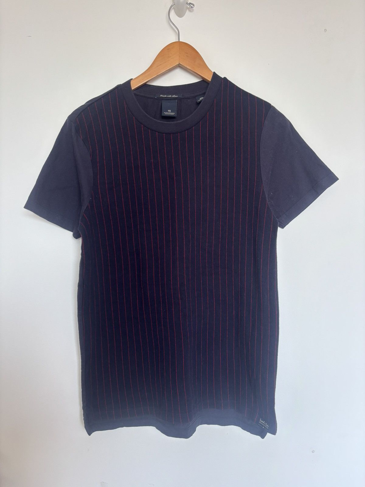 Scotch & Soda Scotch & Soda navy and red pinstripe tee Small S Size US S / EU 44-46 / 1 - 2 Thumbnail