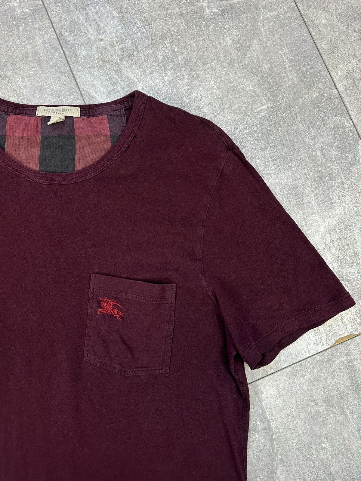 Burberry Burberry Brit Burgundy Small Logo Tee Size US M / EU 48-50 / 2 - 3 Thumbnail
