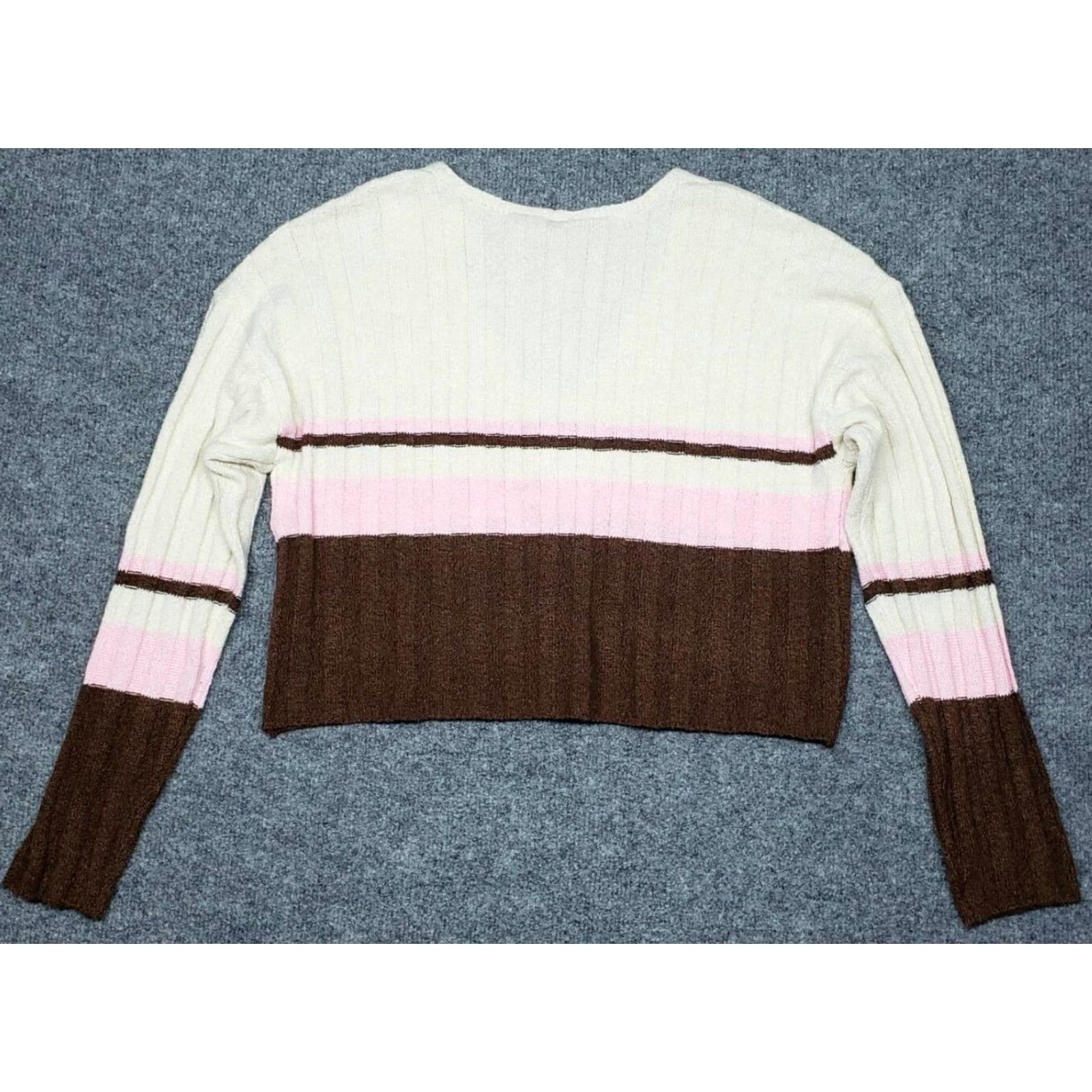 Vintage **Rue21 Women's S Pullover V-Neck Striped Long Sleeve Brown Cropped New** User: Rue21 Women's S Pullover V-Neck Striped Long Sleeve Brown Cropped New Size S / US 4 / IT 40 - 6 Thumbnail