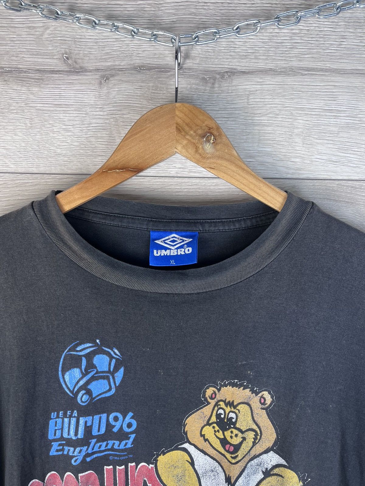 Umbro Vintage men's T-shirt Umbro size xl 1994s Uefa Euro England Size US XL / EU 56 / 4 - 3 Thumbnail