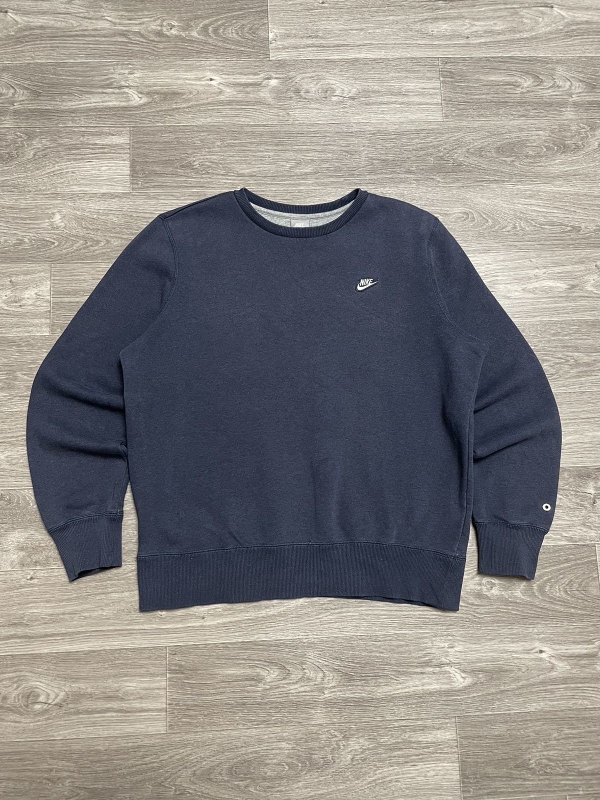 Nike Vintage Nike Navy Blue Basic Sweatshirt Crewneck Gray Tag Size US L / EU 52-54 / 3 - 1 Thumbnail