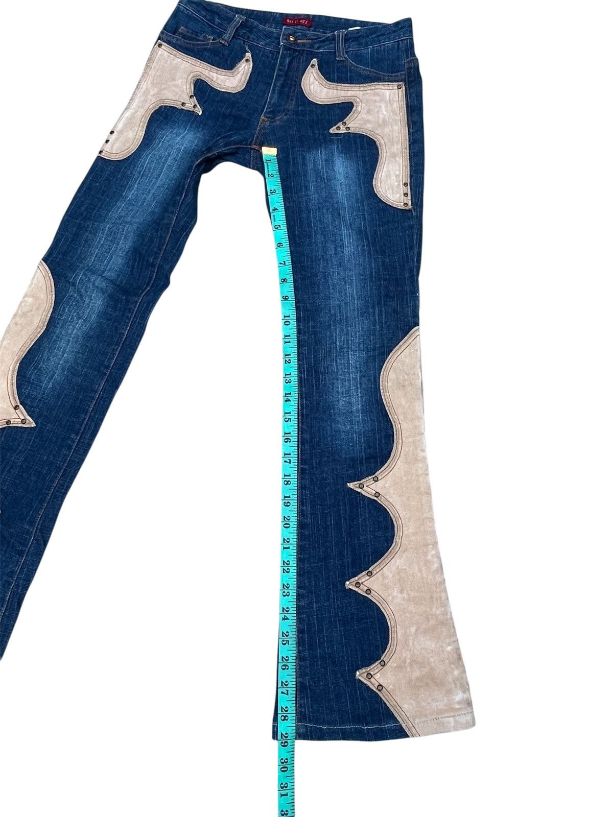 Japanese Brand 💥 LEATHER PATCHWORK FLARED 💥 HIT IT OFF Jeans Size US 27 - 17 Thumbnail