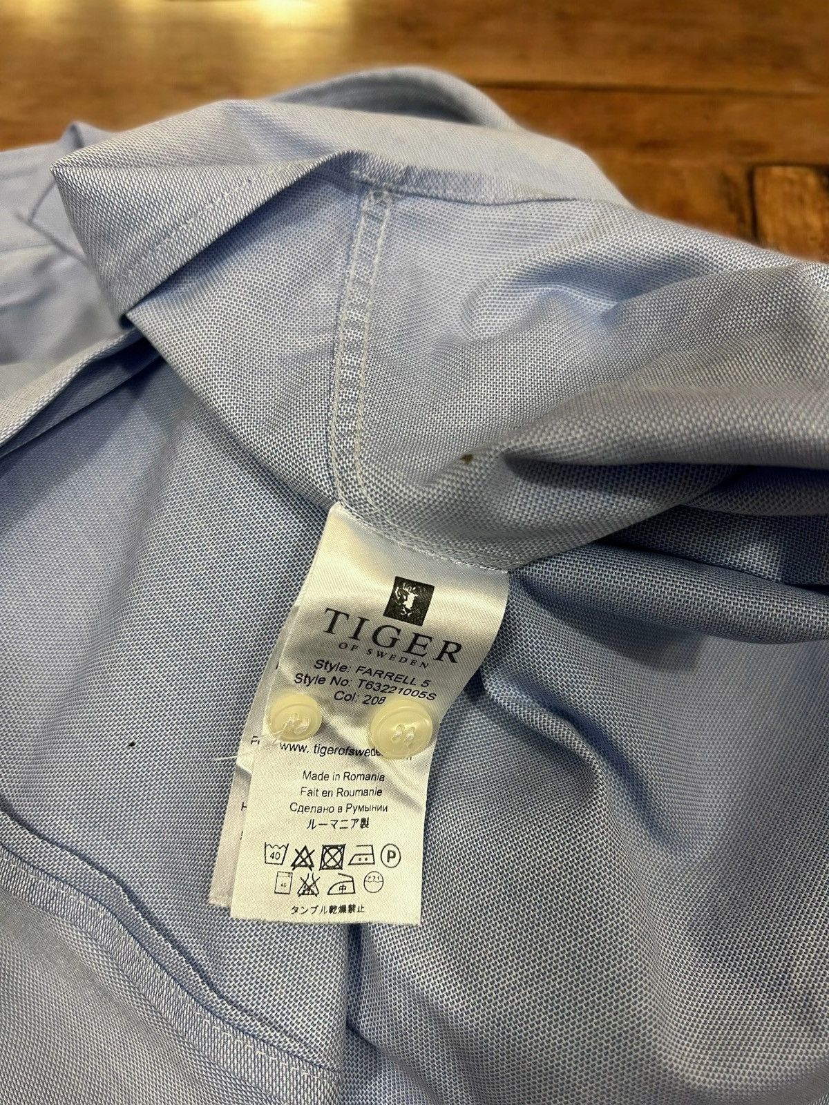Tiger of Sweden Tiger of Sweden Farrell 5 shirt size S Size US S / EU 44-46 / 1 - 6 Thumbnail