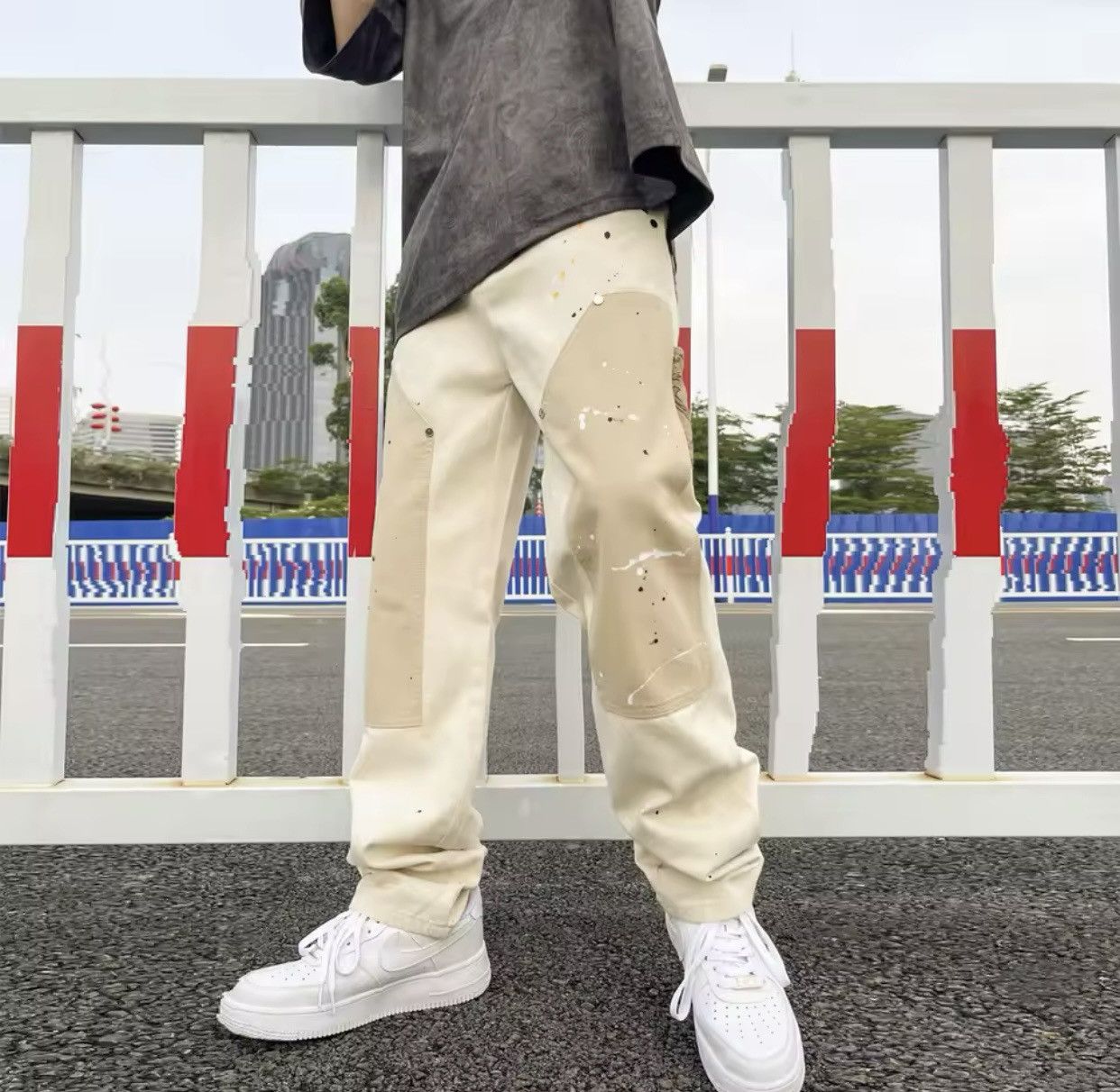 Japanese Brand × Vintage Hip Hop Khaki Cashew Flower Straight Leg Pants Size US 30 / EU 46 - 2 Thumbnail