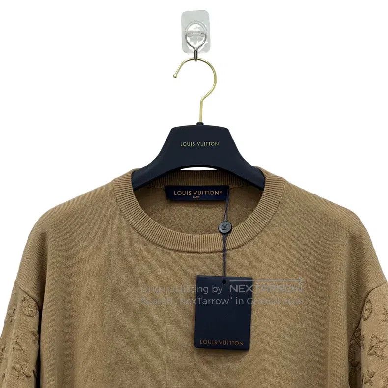 Louis Vuitton Louis Vuitton Embossed full print knit short sleeve Size US S / EU 44-46 / 1 - 3 Thumbnail
