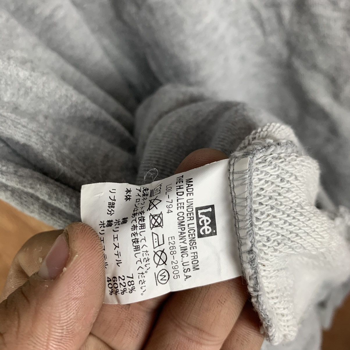 Lee × Vintage Vintage Sweatshirt Hoodie by Lee (Rare item) #K01548 Size US L / EU 52-54 / 3 - 13 Thumbnail