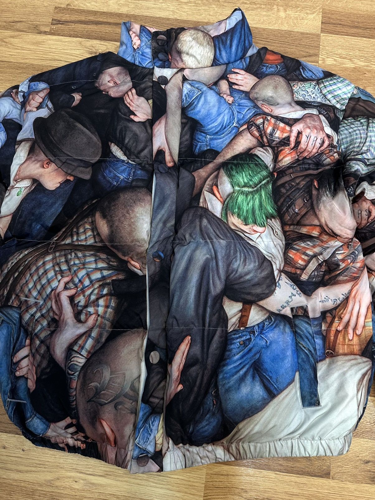 Vale Vale Forever x Dan Witz Moshpit Puffer 'Multicolor' Size US M / EU 48-50 / 2 - 2 Thumbnail