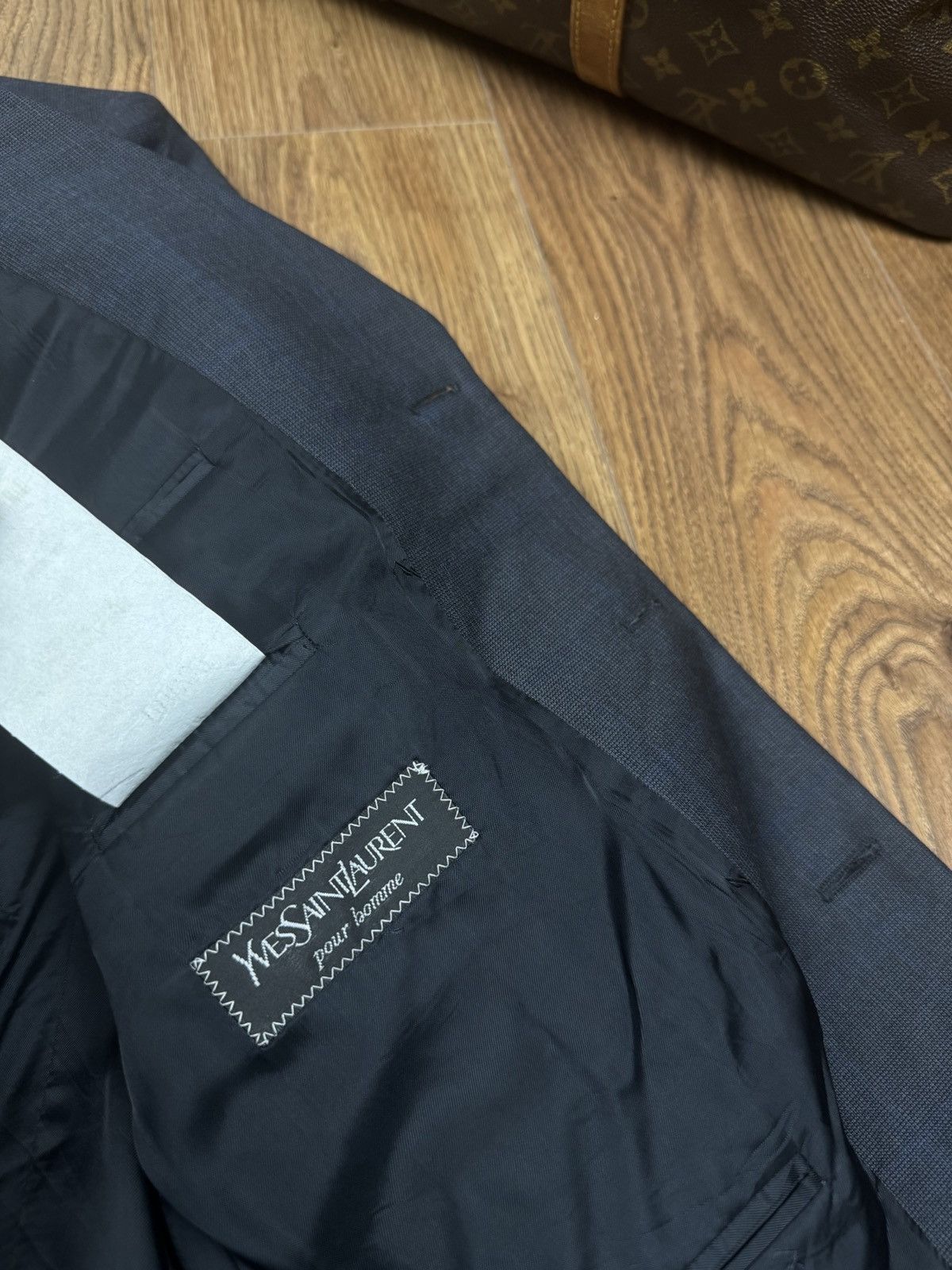 Yves Saint Laurent Vintage wool blazer Yves Saint Laurent original luxury item Size 48R - 3 Thumbnail