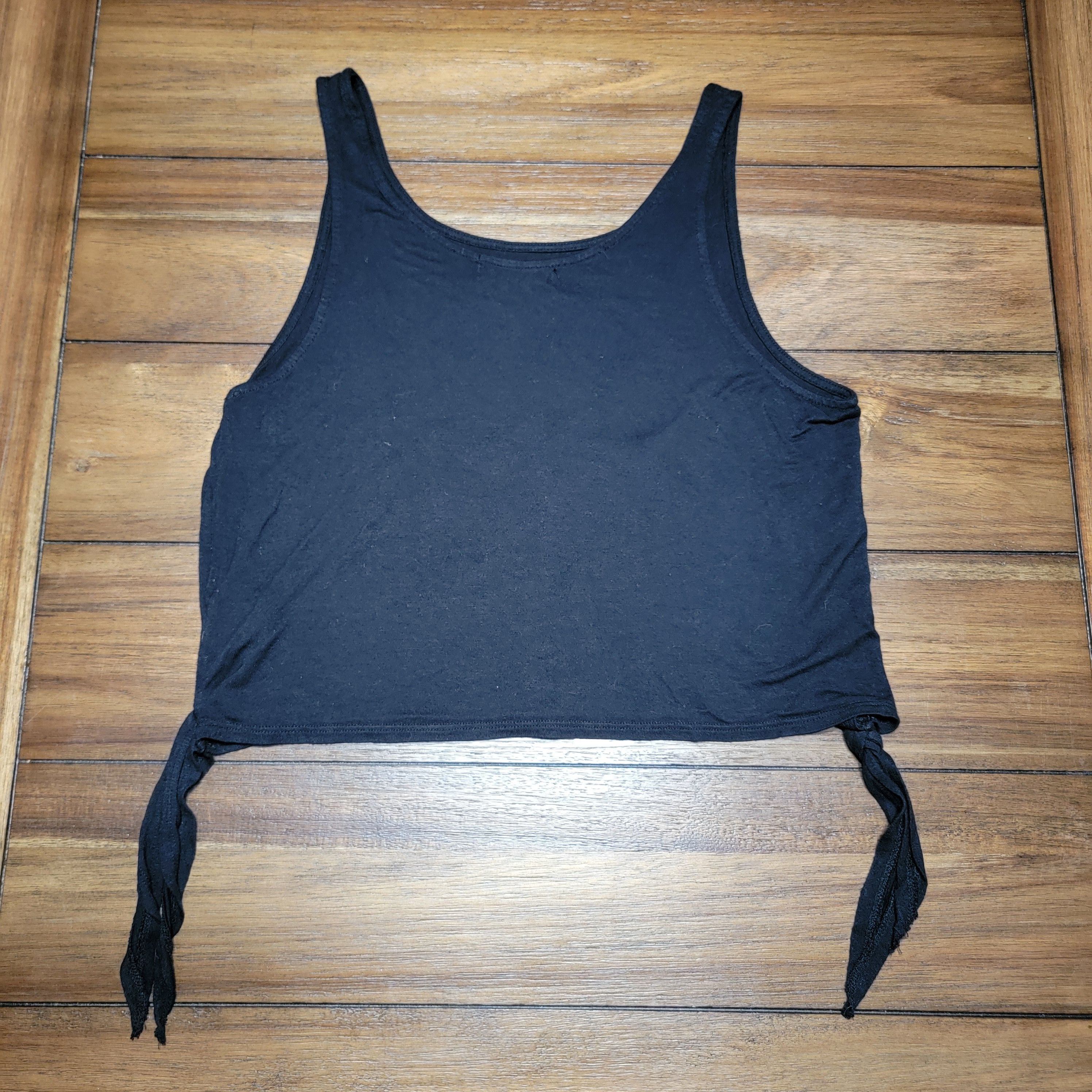 Garage Garage Crop Tank Top Union Jack Lips - Size Medium (Junior) Size M / US 6-8 / IT 42-44 - 4 Thumbnail