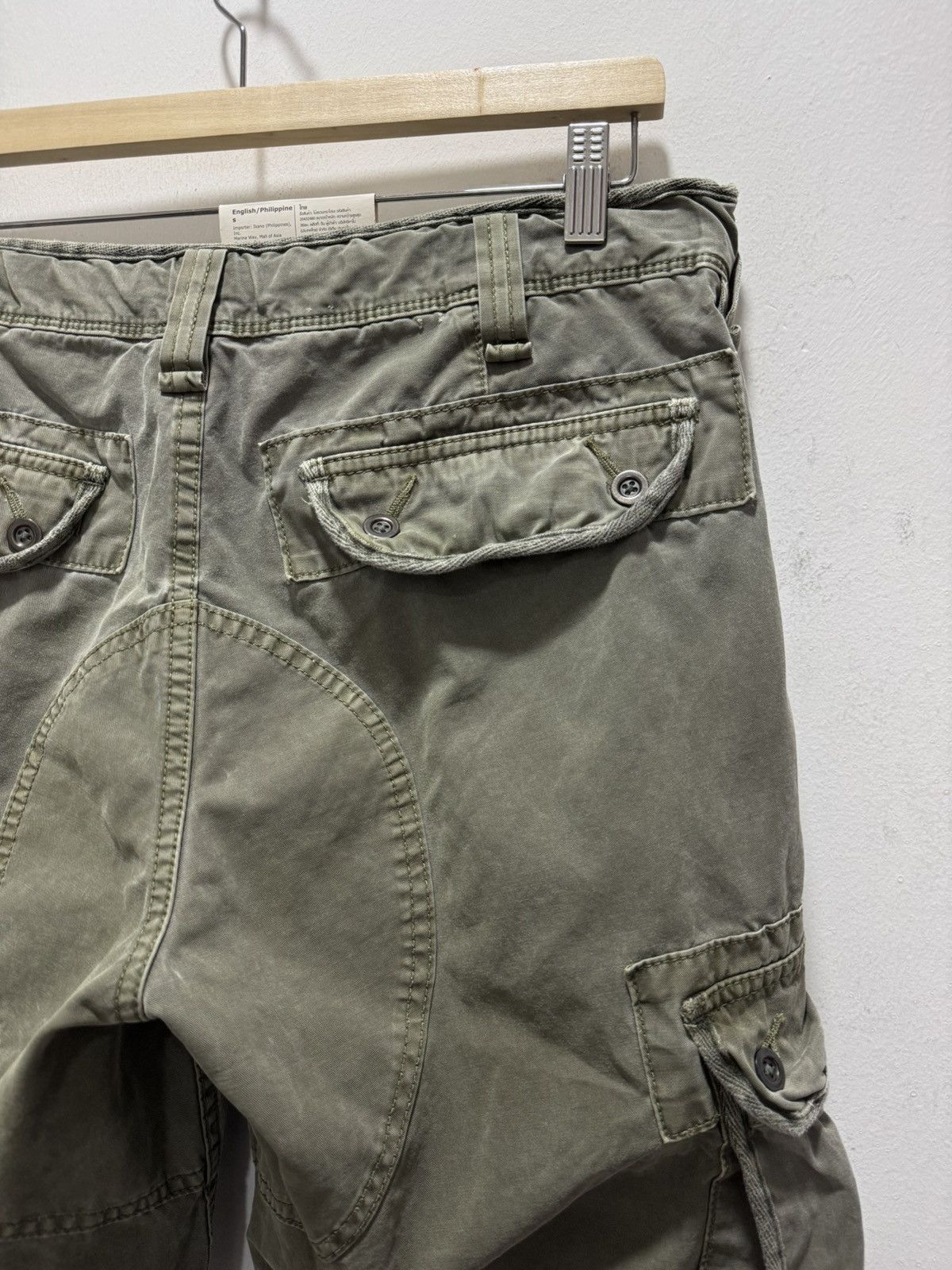 Uniqlo JAPANESE BRAND UNIQLO TWILL MULTIPOCKET CARGO MILITARY PANTS Size US 32 / EU 48 - 8 Thumbnail