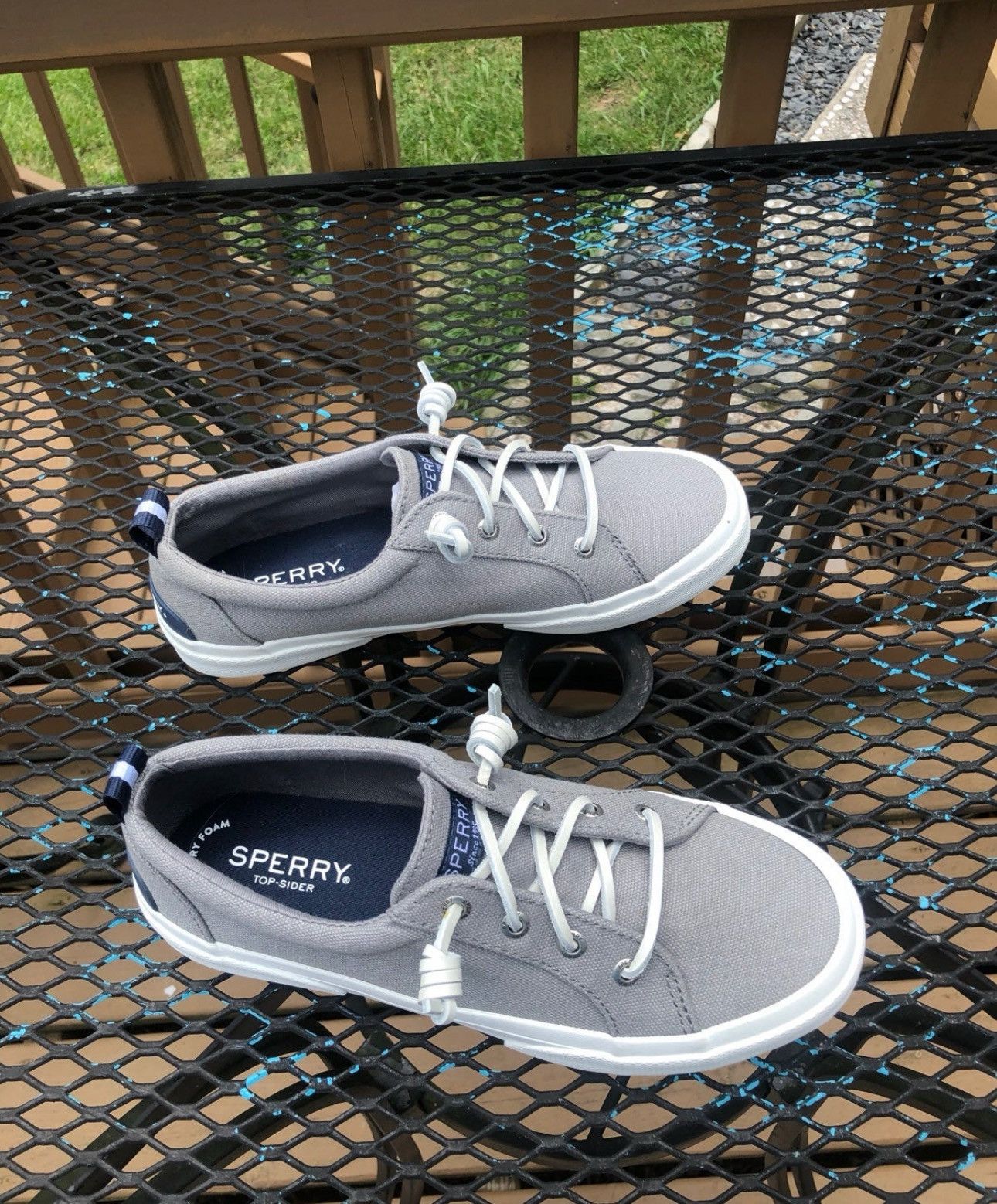 Sperry Women's Pier Wave LTT Canvas Sneakers Size 6.5 Size US 6.5 / IT 36.5 - 1 Thumbnail