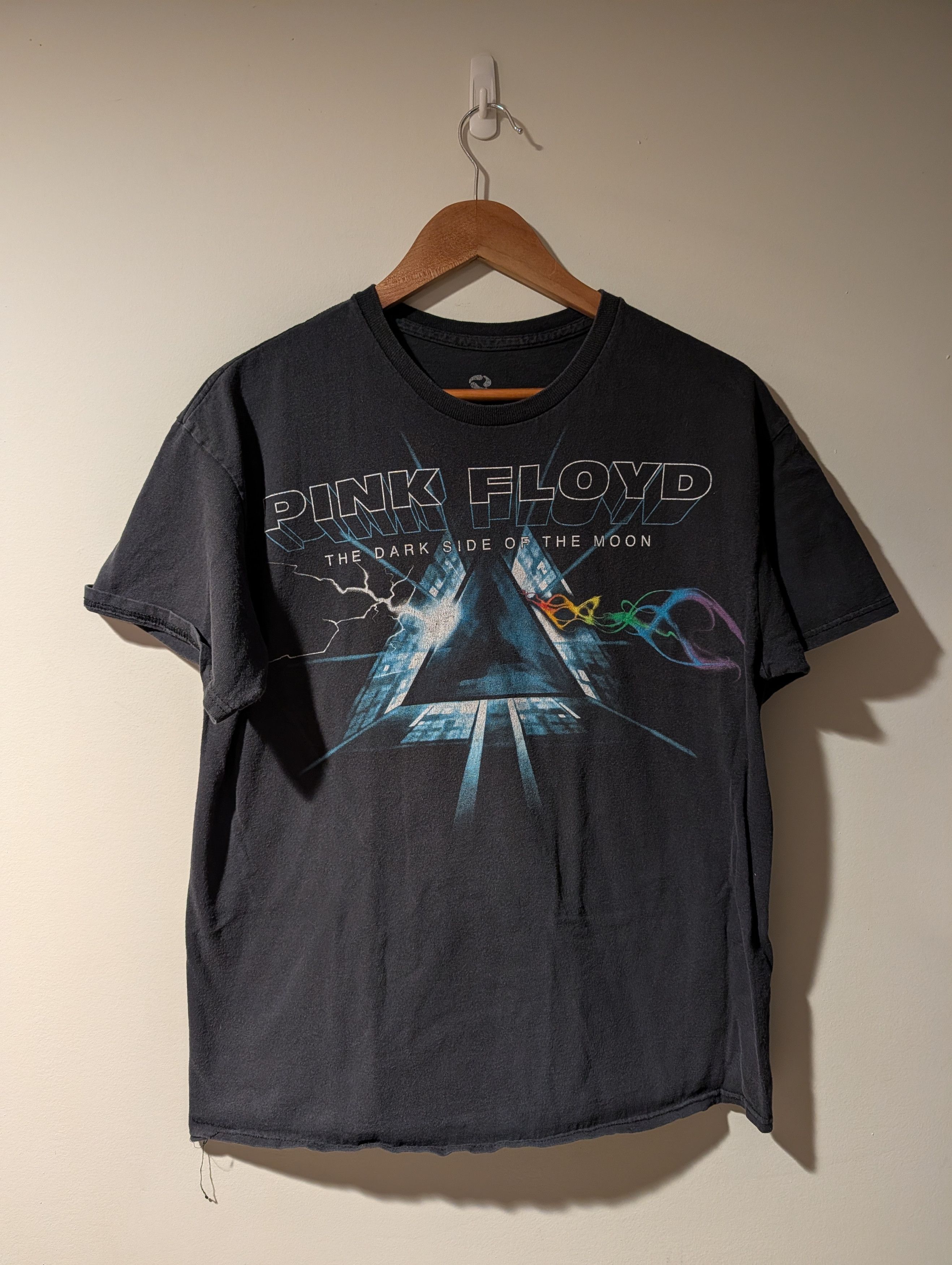 Liquid Blue Vintage 2010's Pink Floyd The Dark Side of the Moon T-Shirt Size US L / EU 52-54 / 3 - 1 Thumbnail
