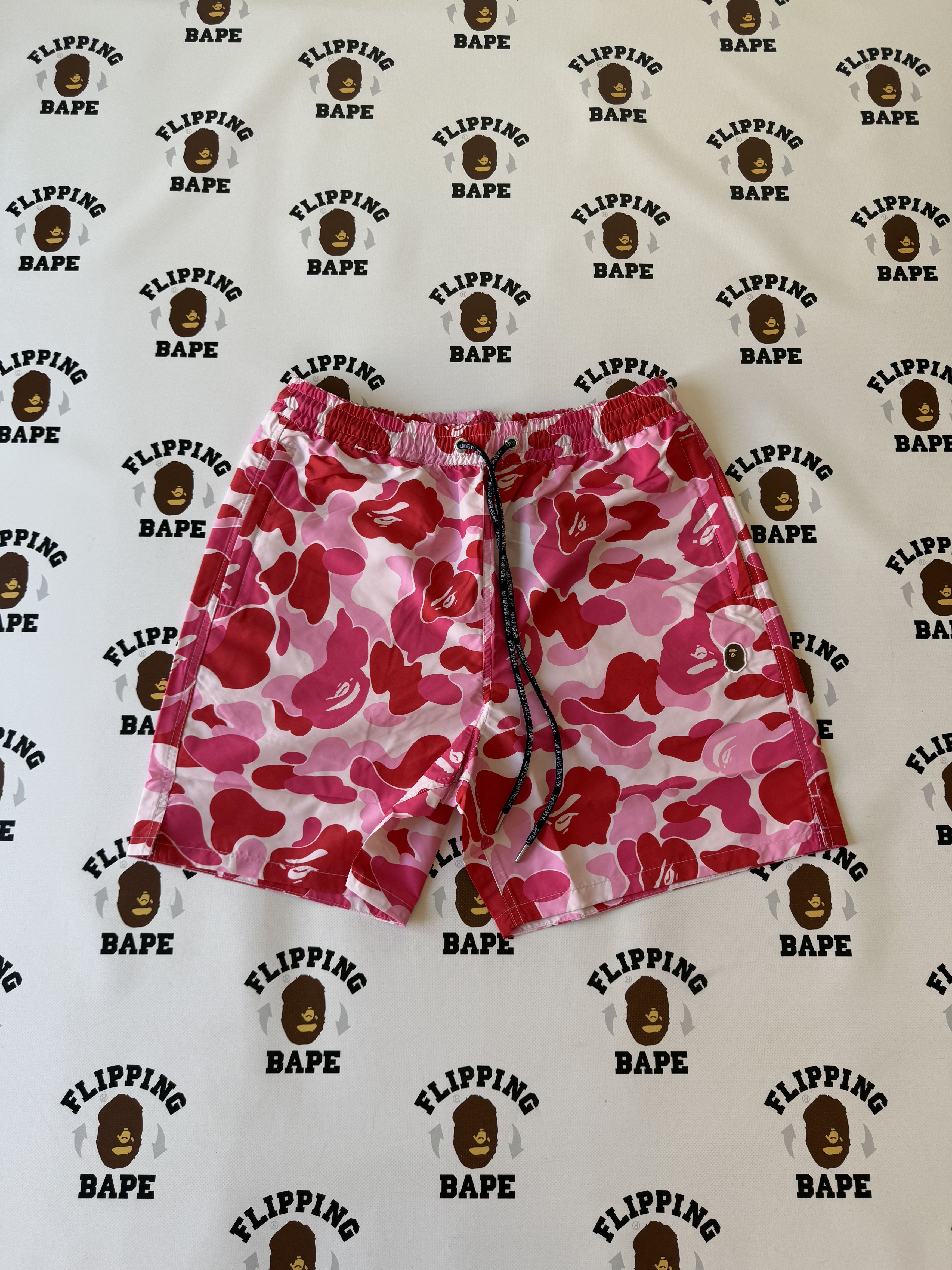 Bape BAPE ABC CAMO ONE POINT RELAXED FIT WATER SHORTS Size US 34 / EU 50 - 1 Thumbnail