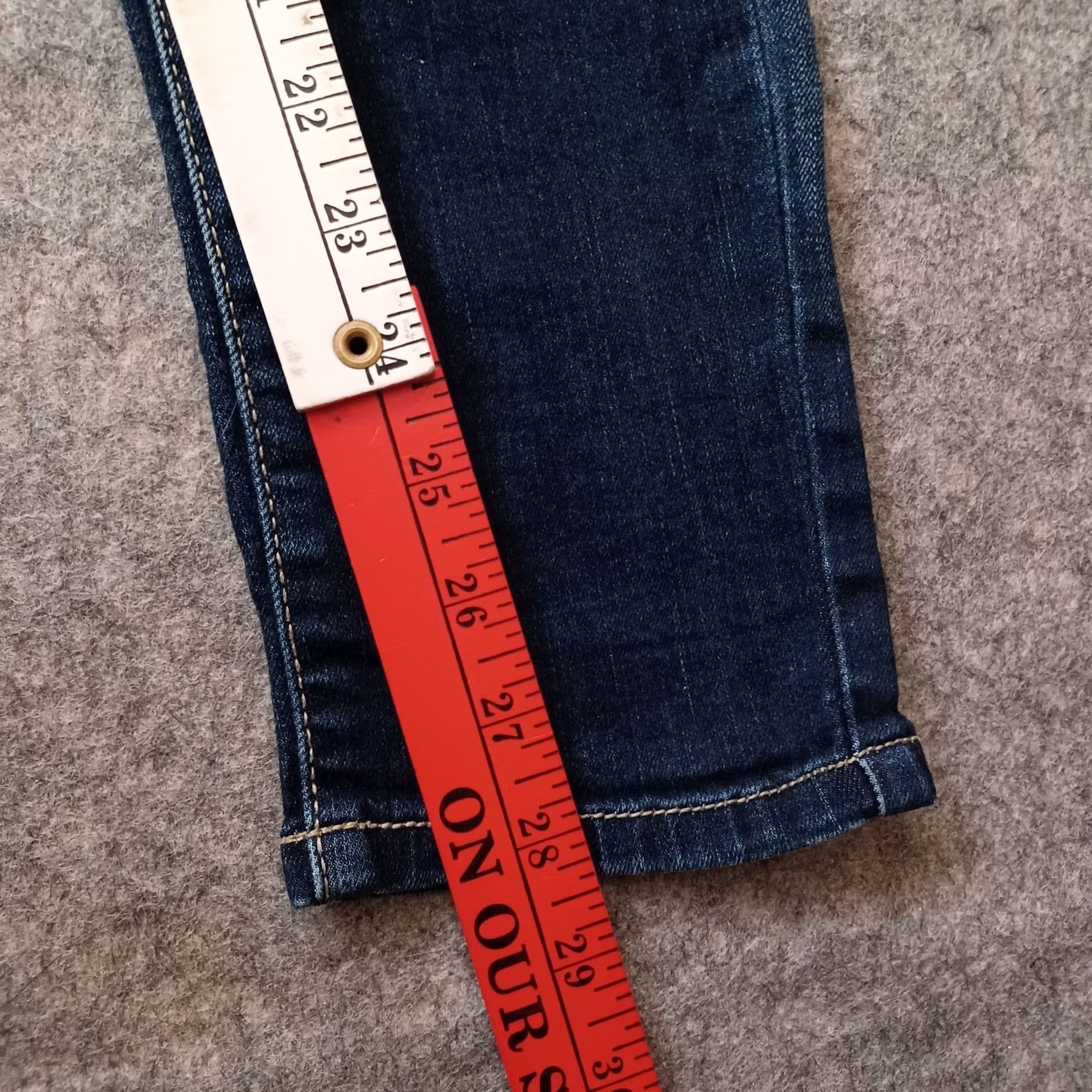 Vintage Kancan Jeans Womens 28 Blue Denim Mid Rise Skinny Distressed Stretch Cut 1210 Jeans Size 28" / US 6 / IT 42 - 6 Thumbnail