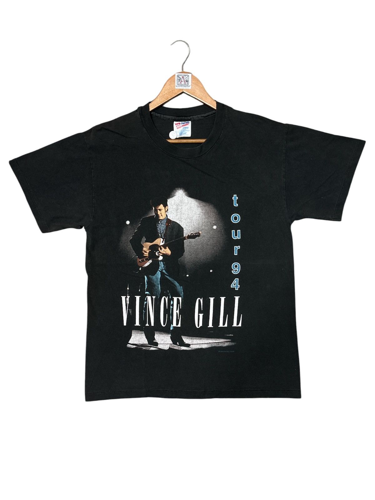 Band Tees ‼️RARE‼️VINTAGE 1994 VINCE GILL TOUR TSHIRT TEE💥 Size US M / EU 48-50 / 2 - 1 Thumbnail