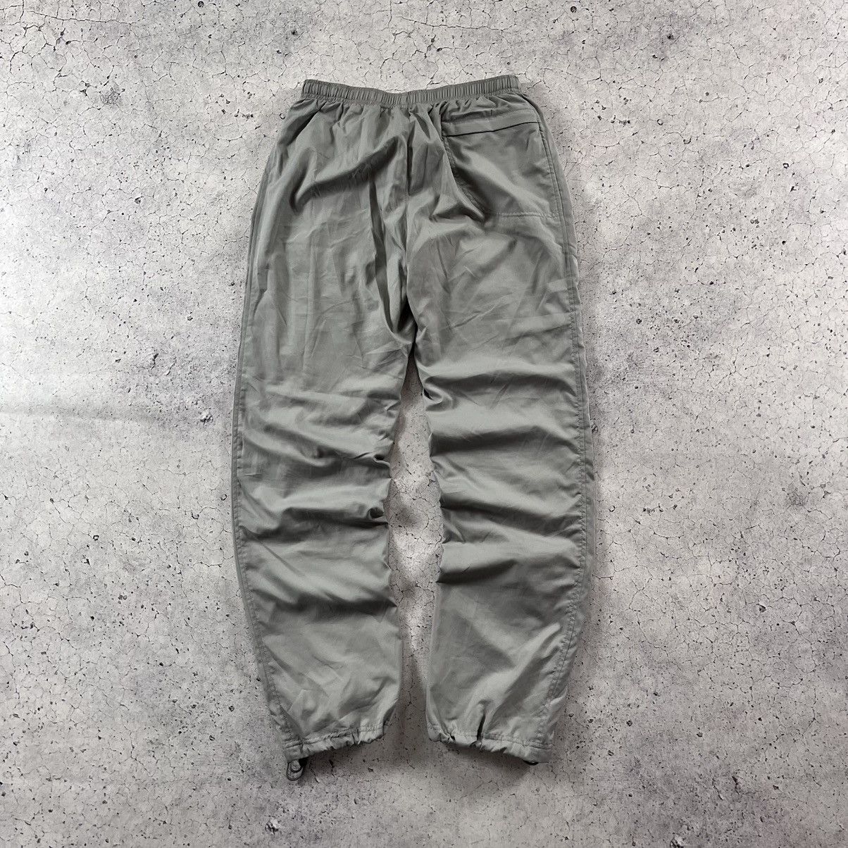 Nike × Vintage Nike Nylon Track Pants Vintage Baggy Gorpcore Y2K Drill Size US 32 / EU 48 - 9 Thumbnail
