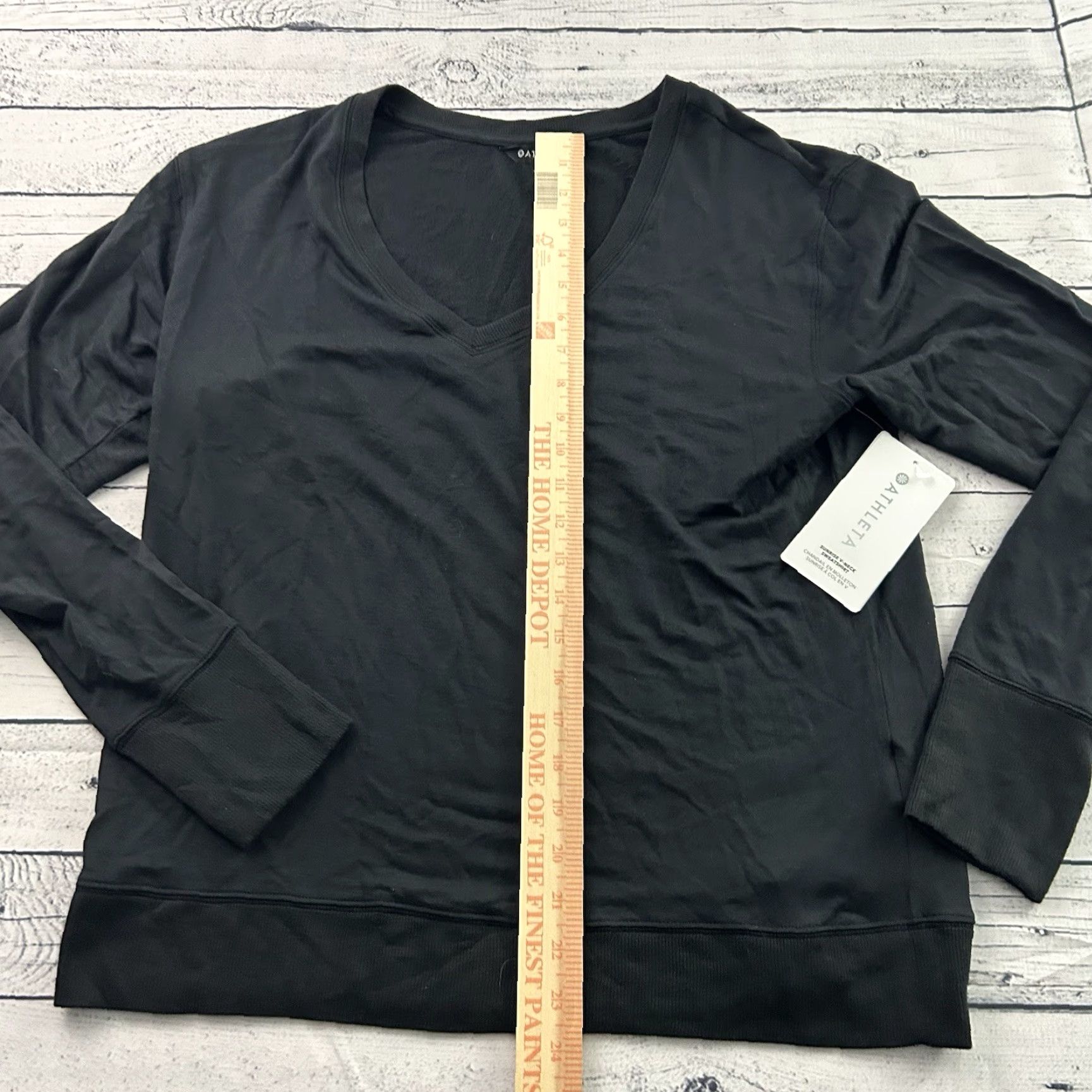 Athleta Athleta Sweatshirt V-Neck Black Women L Large Sunrise? Size L / US 10 / IT 46 - 5 Thumbnail