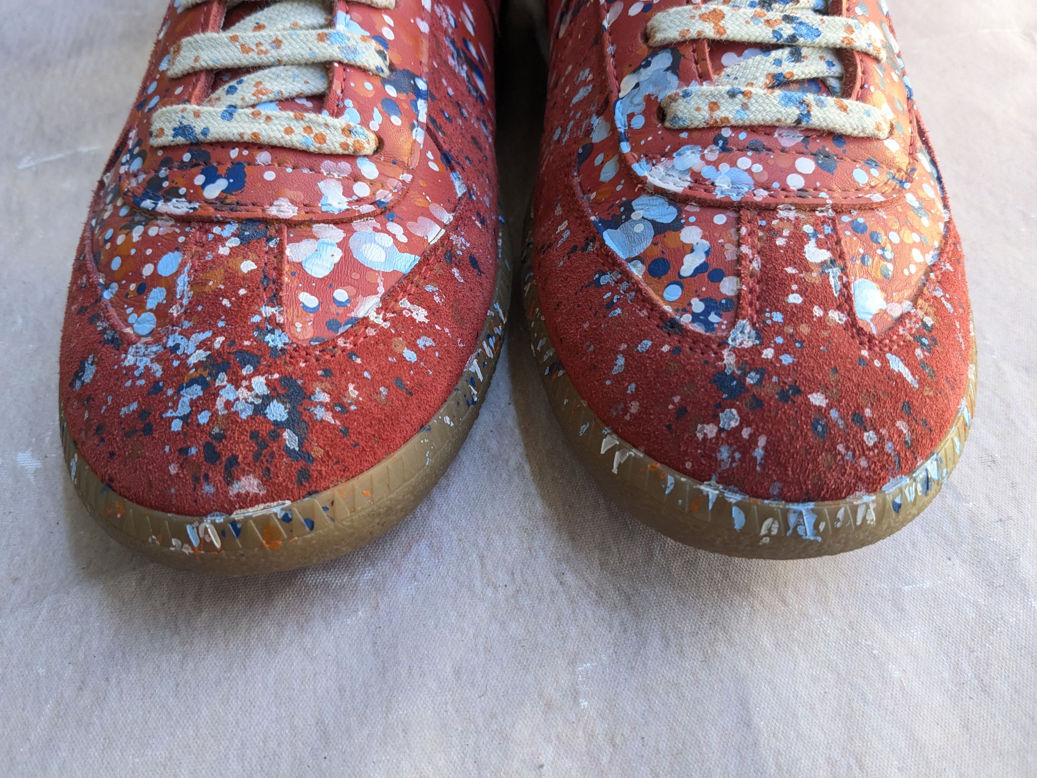 Maison Margiela Maison Margiela GAT Replica Red 9 42 Paint High Tops Size US 9 / EU 42 - 2 Thumbnail
