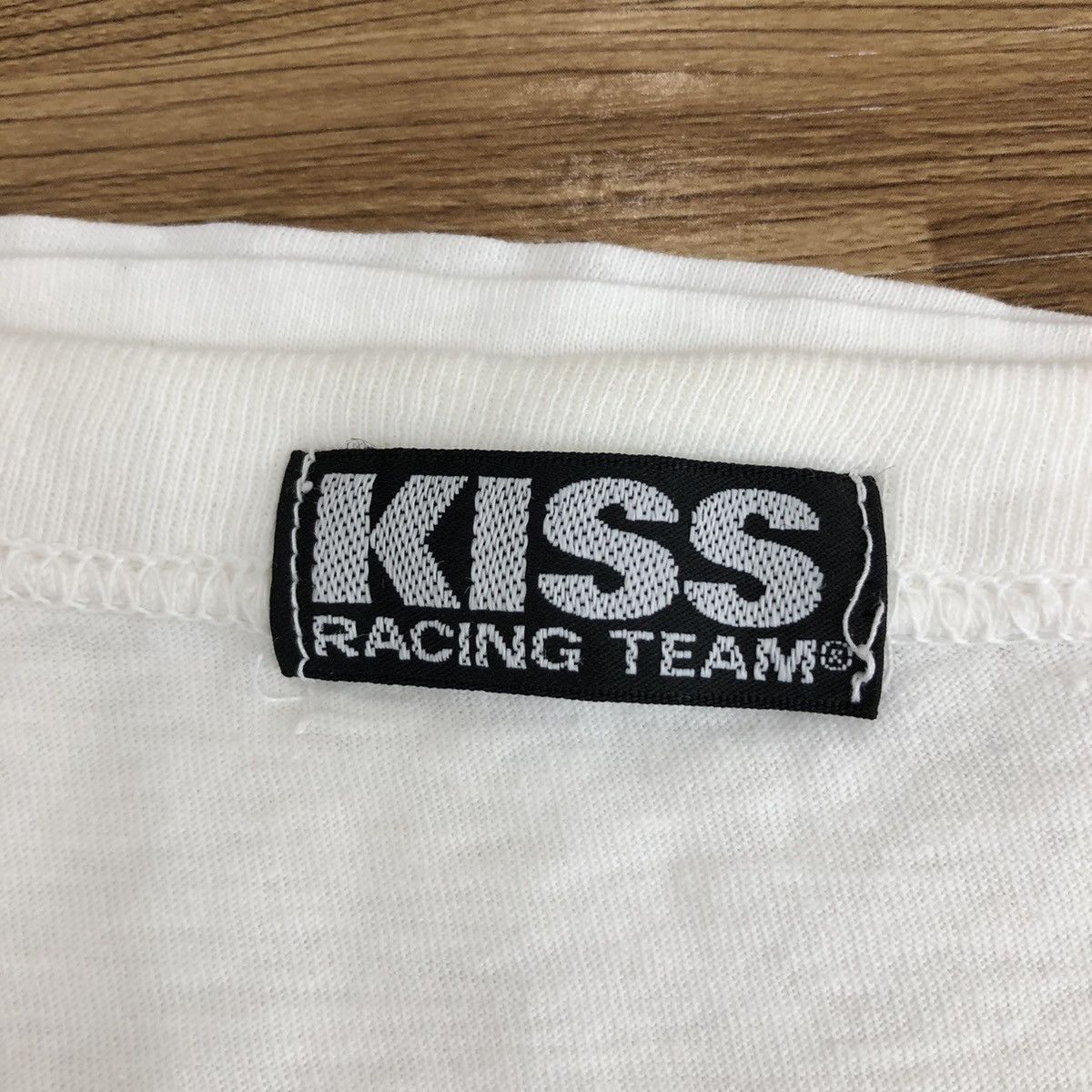 KISS × Vintage Vintage 90s KISS Racing Team T-Shirt Motosports Size US L / EU 52-54 / 3 - 4 Thumbnail