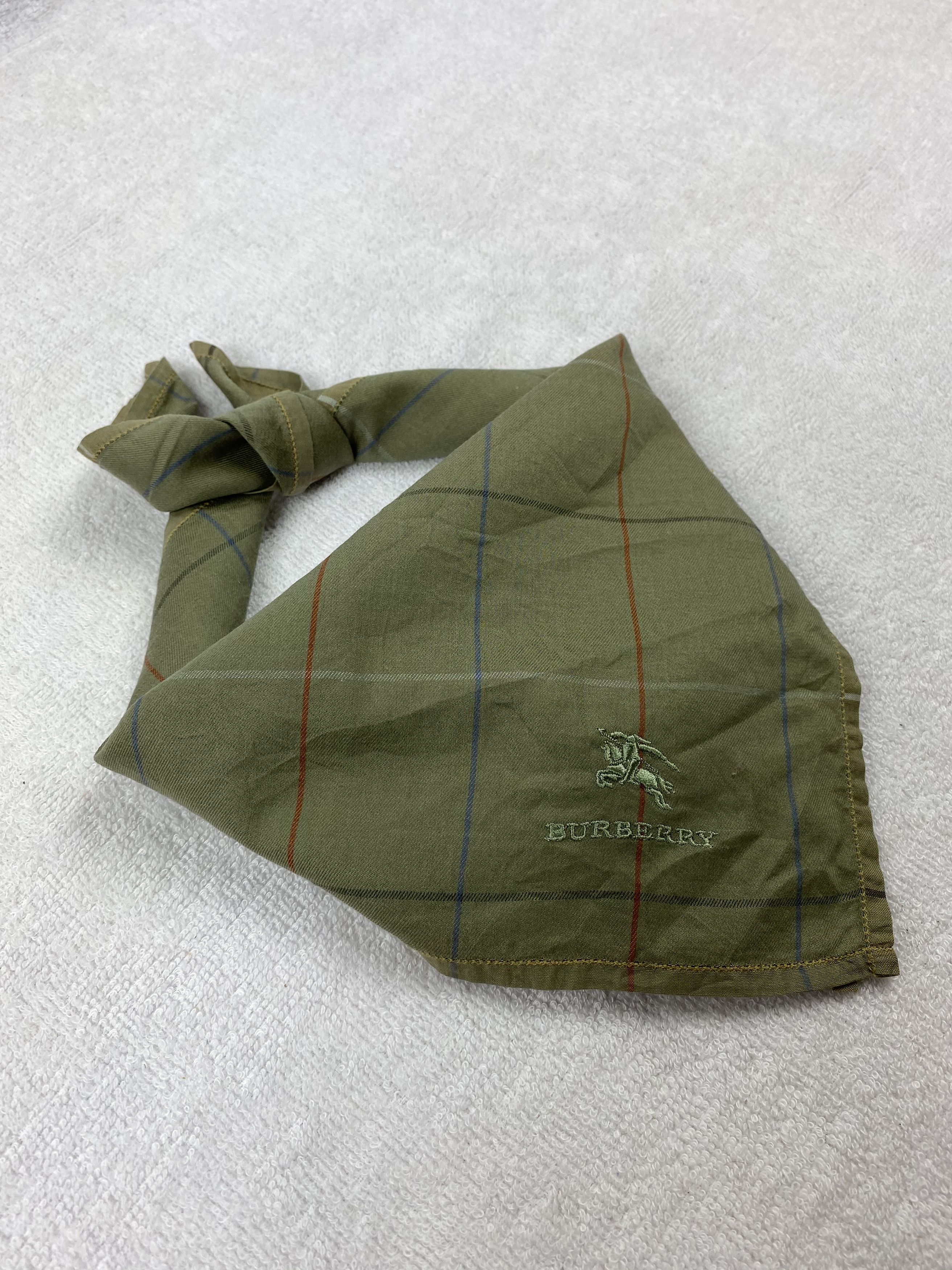 Burberry Burberry Bandana / Handkerchief / Neckerchief Size ONE SIZE - 1 Thumbnail