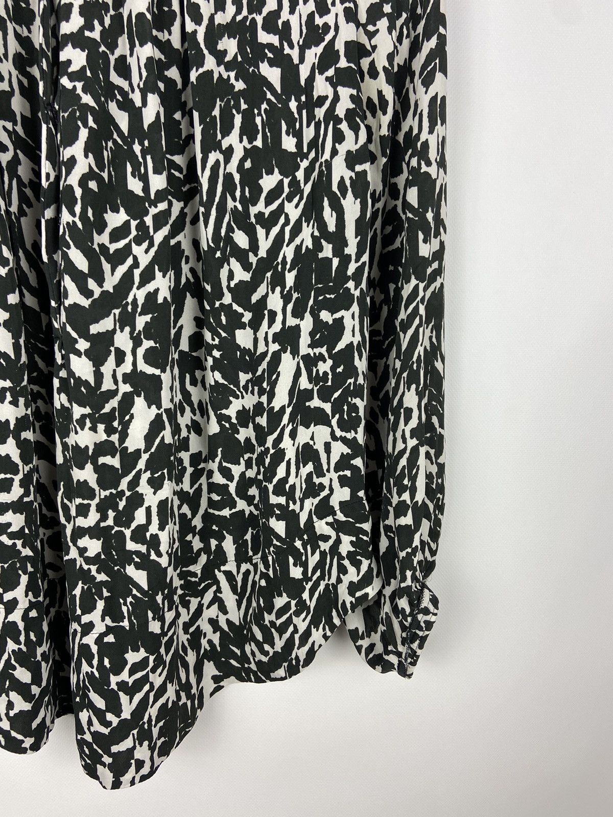 Designer × Isabel Marant Isabel Marant Silk Black and White Top Blouse Long Sleeve Size XS / US 0-2 / IT 36-38 - 5 Thumbnail
