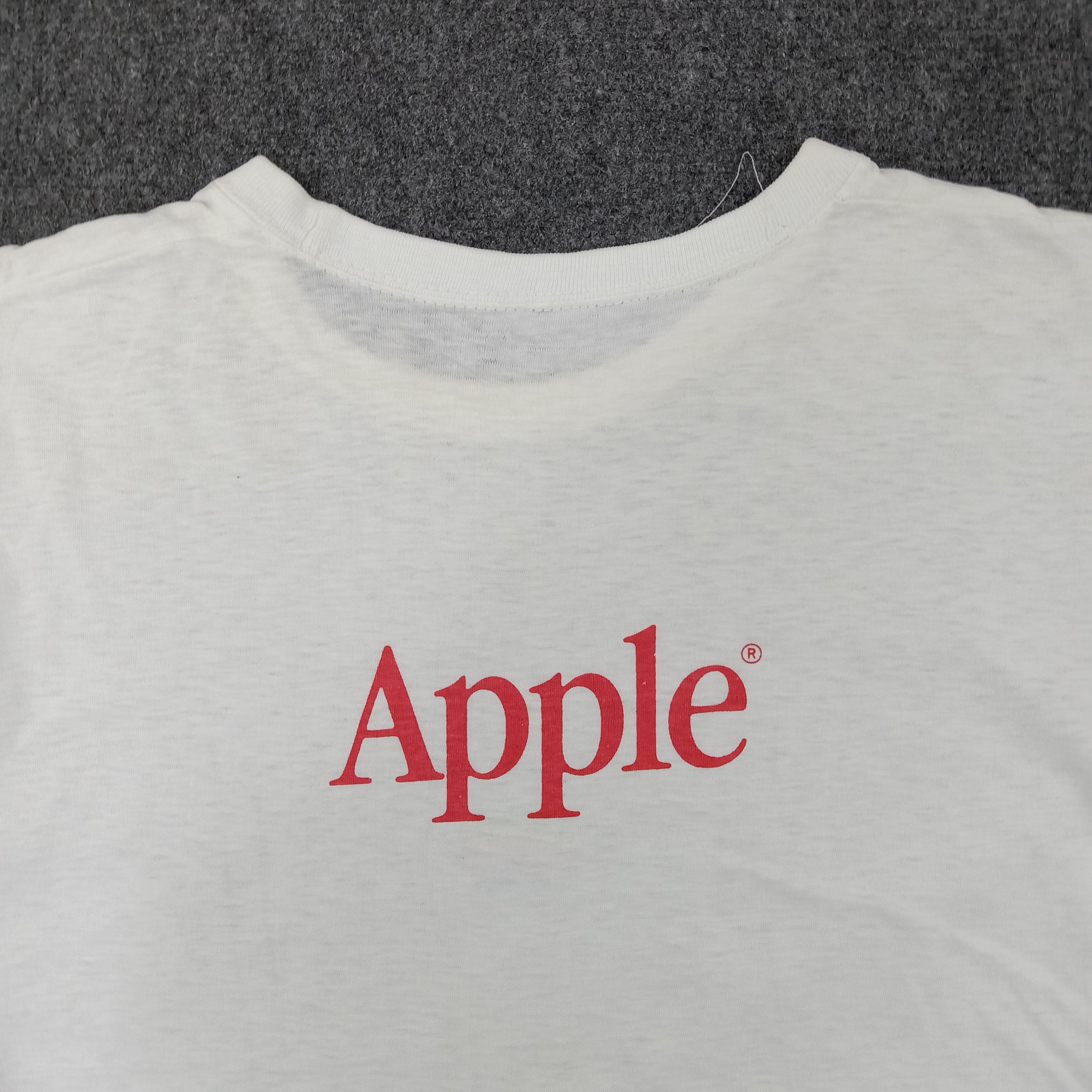 Apple × Vintage Apple Macistosh Electronic Brand Iphone Ipad Tshirt Size US M / EU 48-50 / 2 - 2 Thumbnail