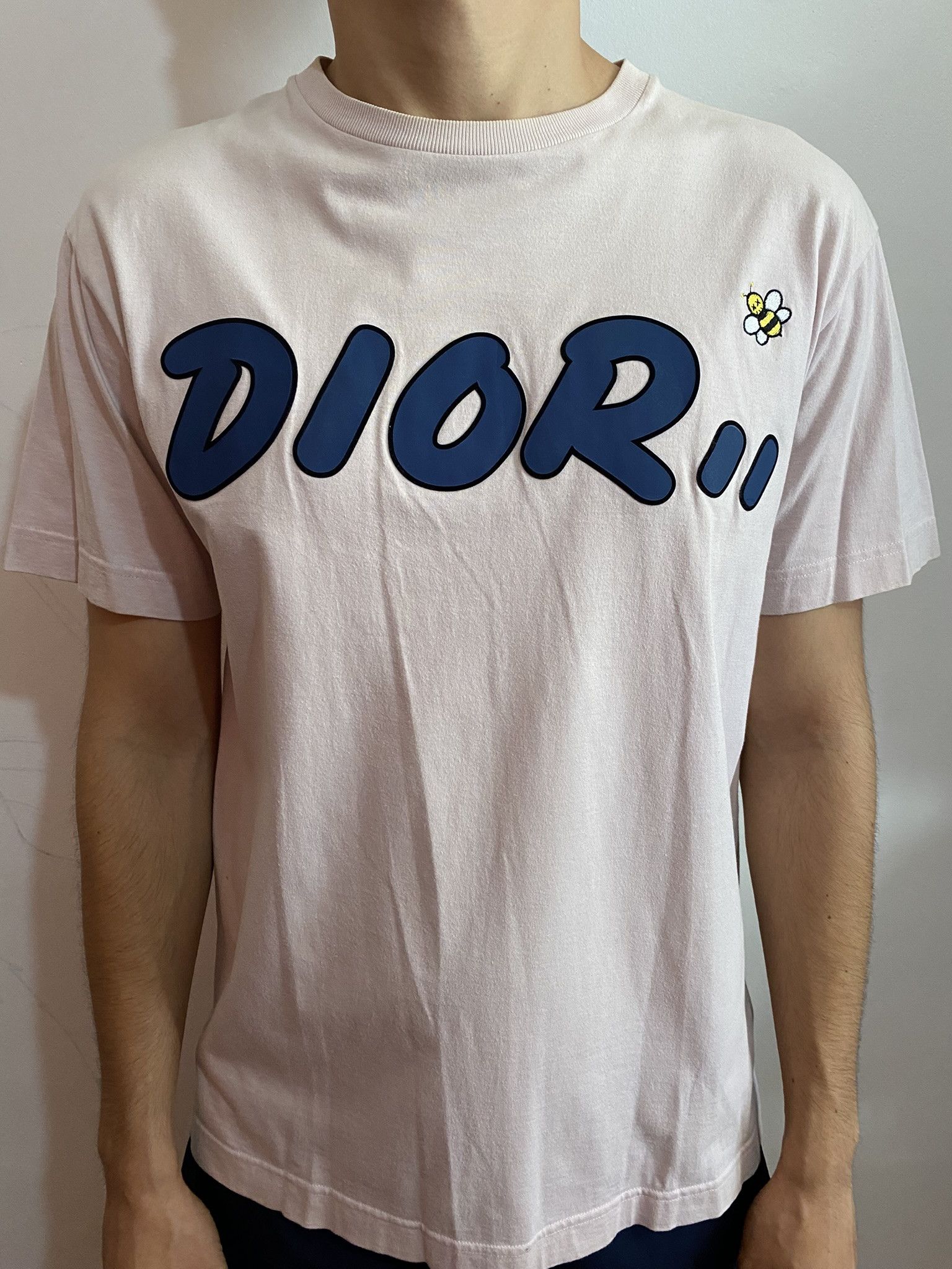 Dior × Kaws Dior x KAWS Pink Logo Bee Size US M / EU 48-50 / 2 - 1 Thumbnail