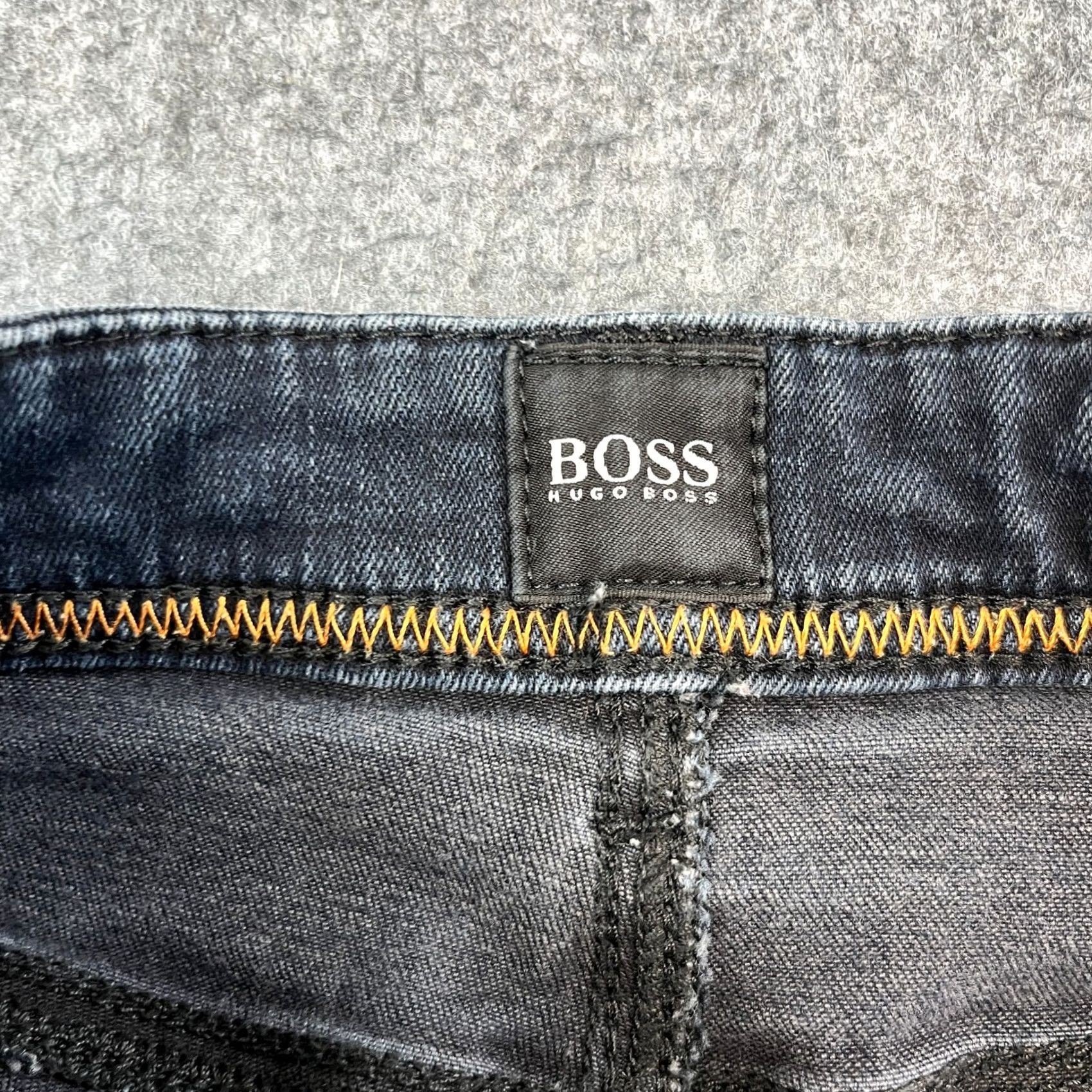 Hugo Boss HUGO BOSS Jeans Slim Fit 30 32 Delaware Denim Blue Dark Wash Stretch Five-Pocket Men Clothing Regular Pocket Type Size US 30 / EU 46 - 7 Thumbnail