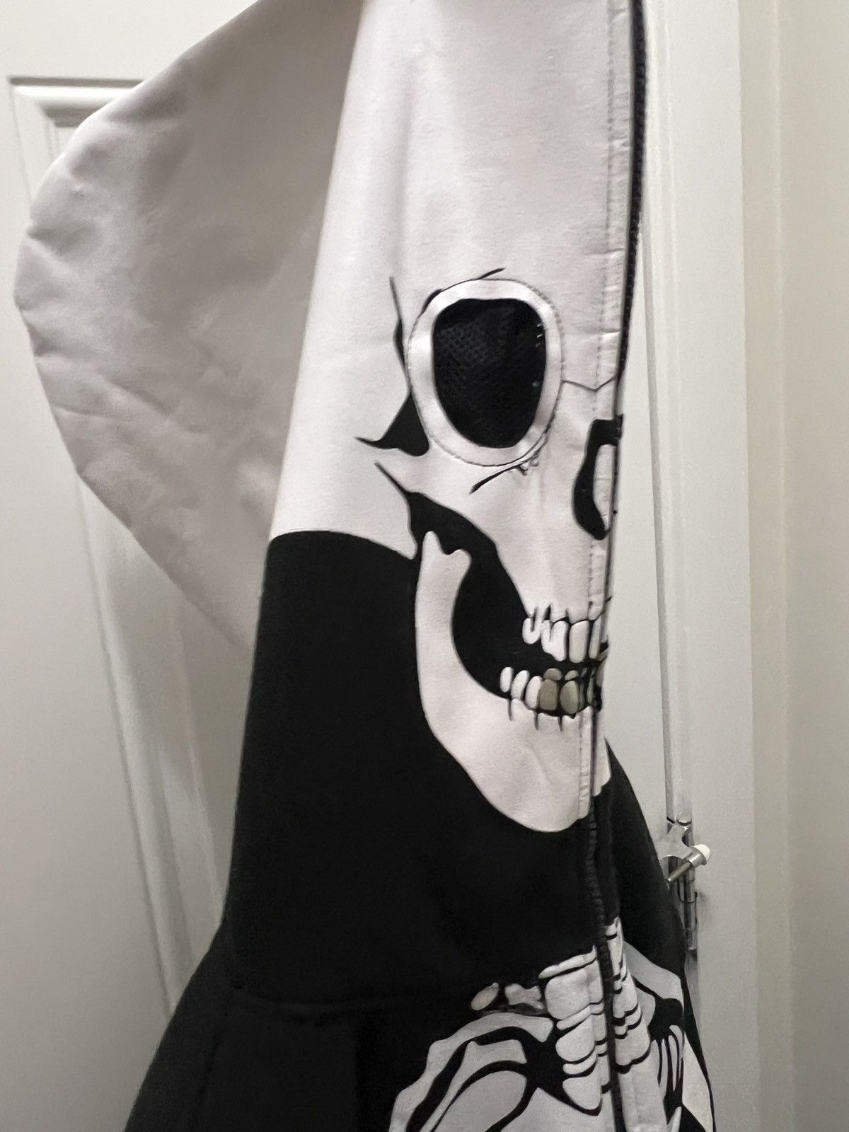 Mecca × Vintage Vintage Y2K Mecca Jeans Skeleton Full Zip Hoodie Black Size US L / EU 52-54 / 3 - 6 Thumbnail
