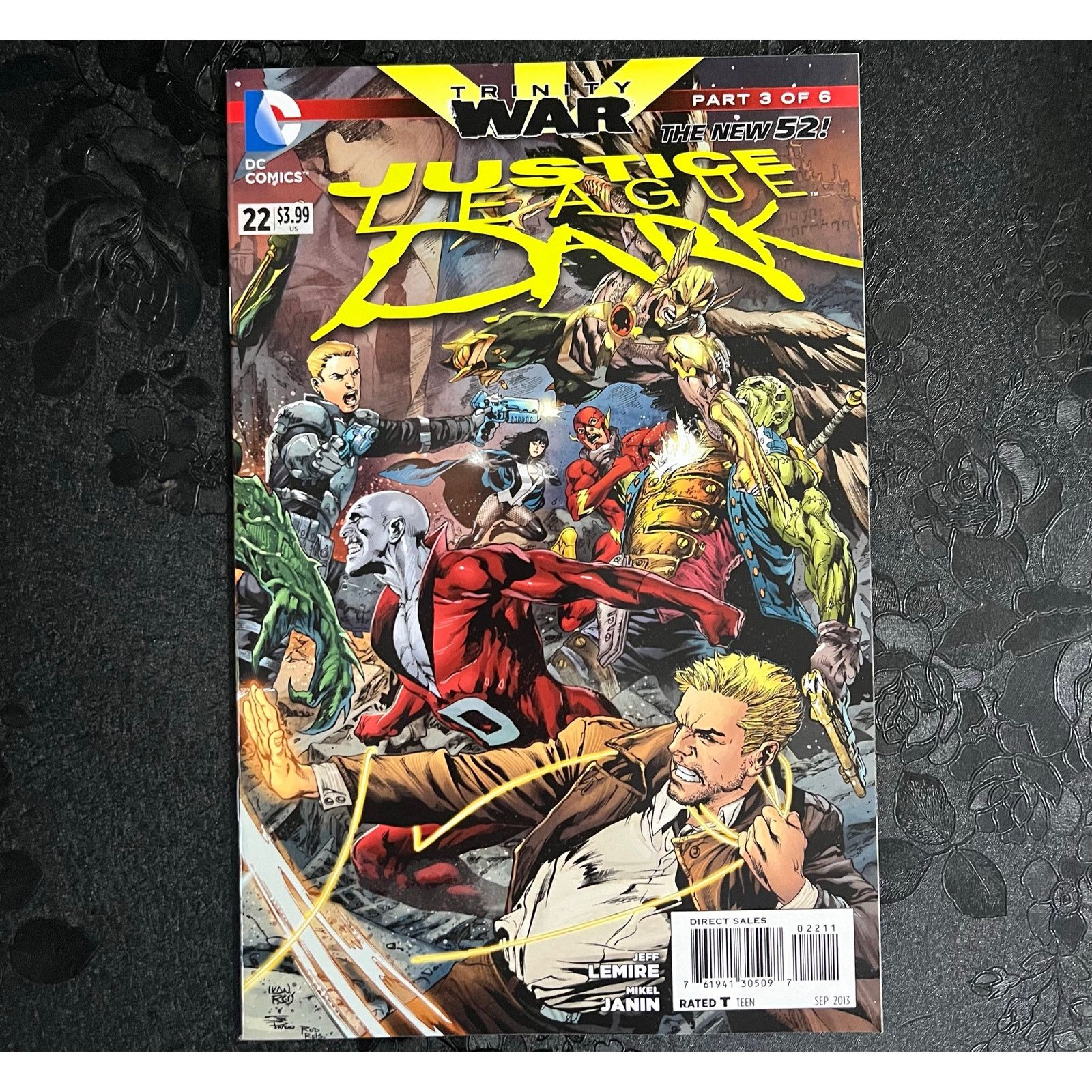 DC Comics Justice League Dark # 22 2013 Trinity War 3 of 6 DC Comics Size ONE SIZE - 1 Thumbnail