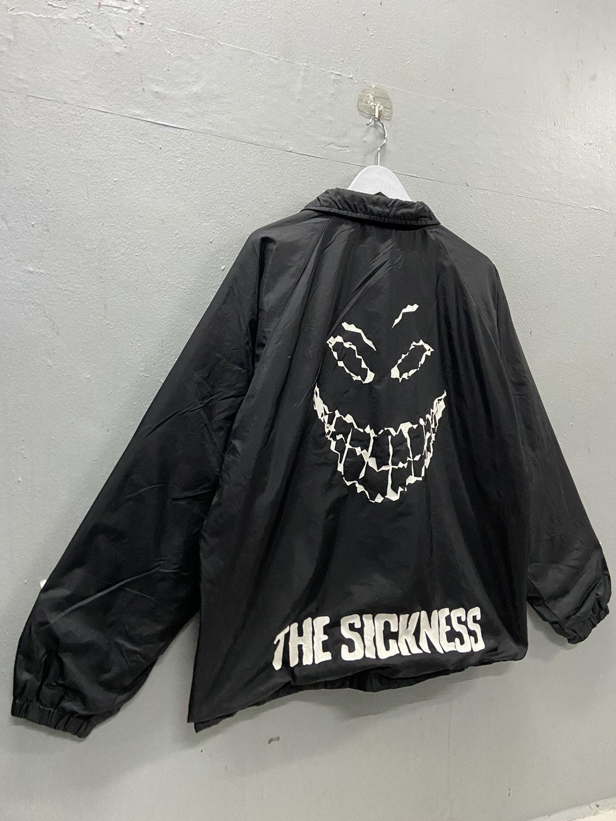 Band Tees DISTURBED BAND THE SICKNESS 2000 ALBUM LIGHT JACKET Size US L / EU 52-54 / 3 - 2 Thumbnail