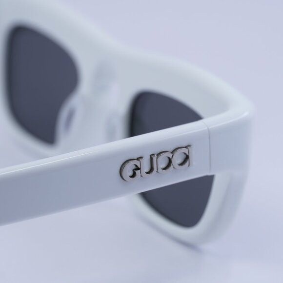 Gucci Gucci GG1777S 004 Sunglasses Shiny White Square Frame, Grey Size ONE SIZE - 5 Thumbnail