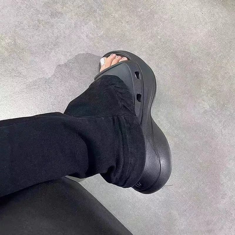 Balenciaga Balenciaga Pool Crocs Rubber Slippers Size US 6 / EU 39 - 9 Thumbnail