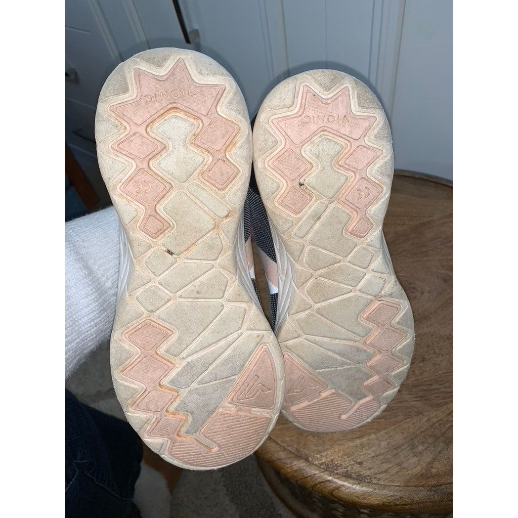 Vionic Vionic Women's Norelle Bungee Lace Sneakers Size 8 US Size US 8 / IT 38 - 5 Thumbnail