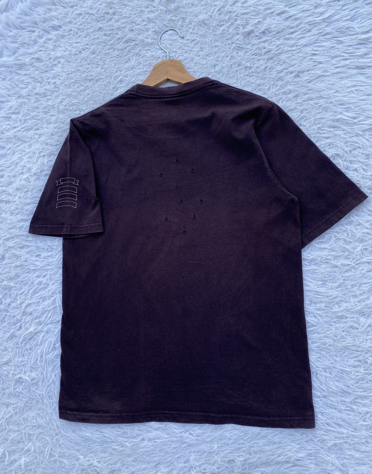 Japanese Brand Rare Vintage Shield Logo Inspired by Number Nine Tshirt Size US M / EU 48-50 / 2 - 17 Thumbnail