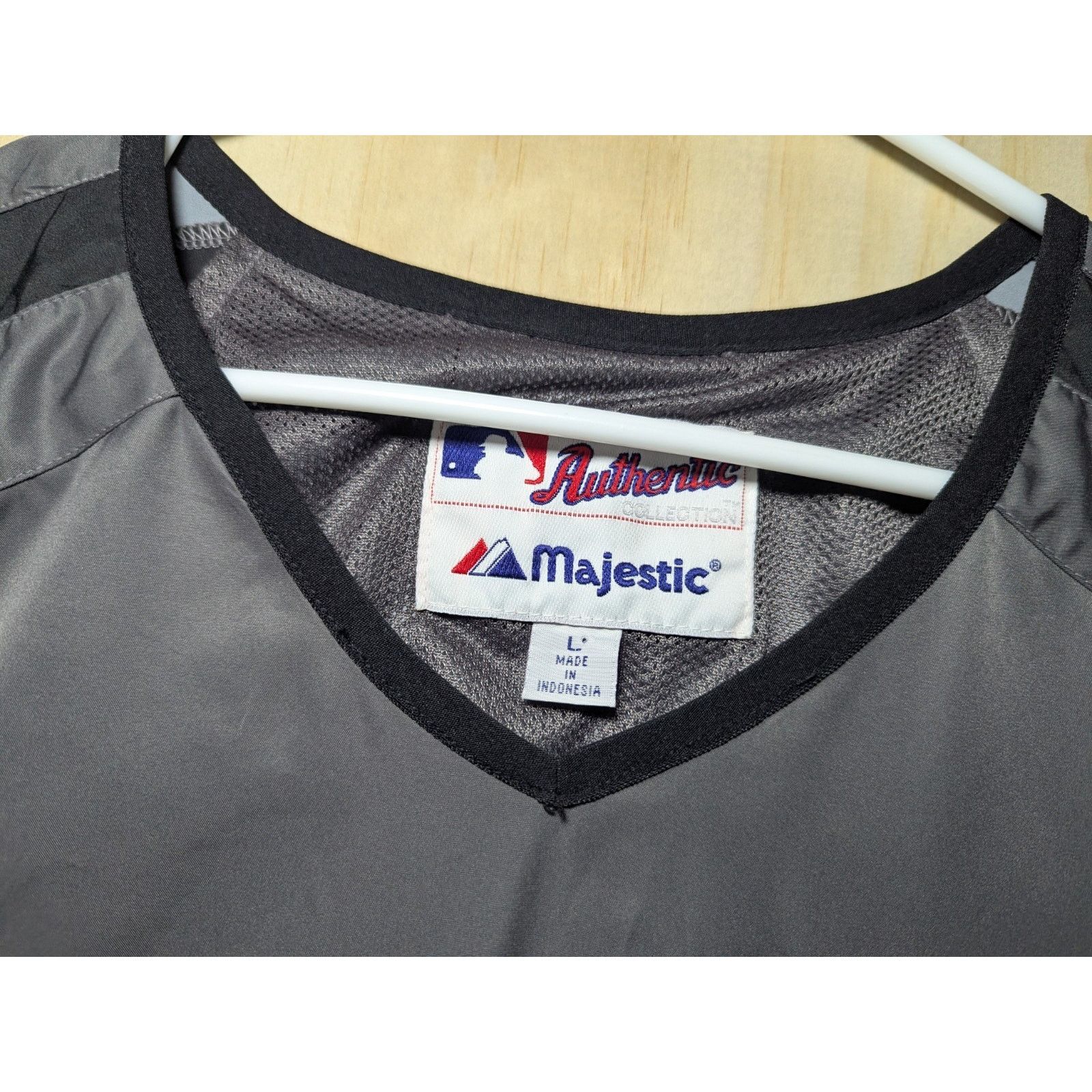 Majestic Majestic Men's Large Toronto Blue Jays MLB Authentic Jacket Size US L / EU 52-54 / 3 - 9 Thumbnail