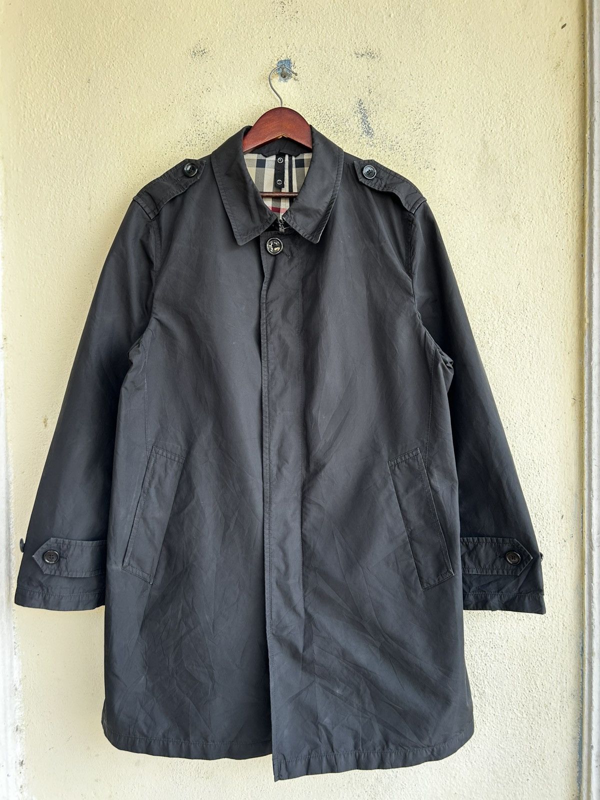 Burberry Burberry Polyester Trench Coat Size US XL / EU 56 / 4 - 1 Thumbnail